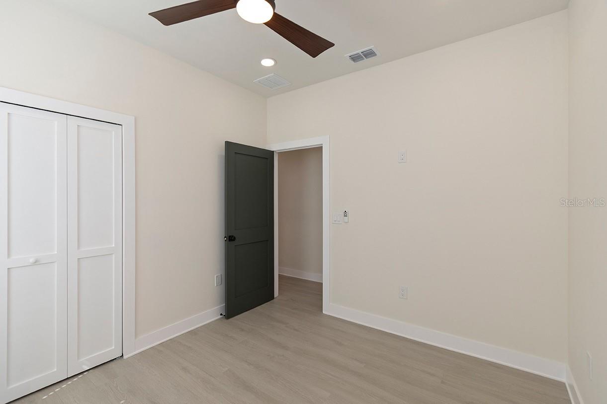 8103 N KLONDYKE ST, TAMPA, FL, 33604