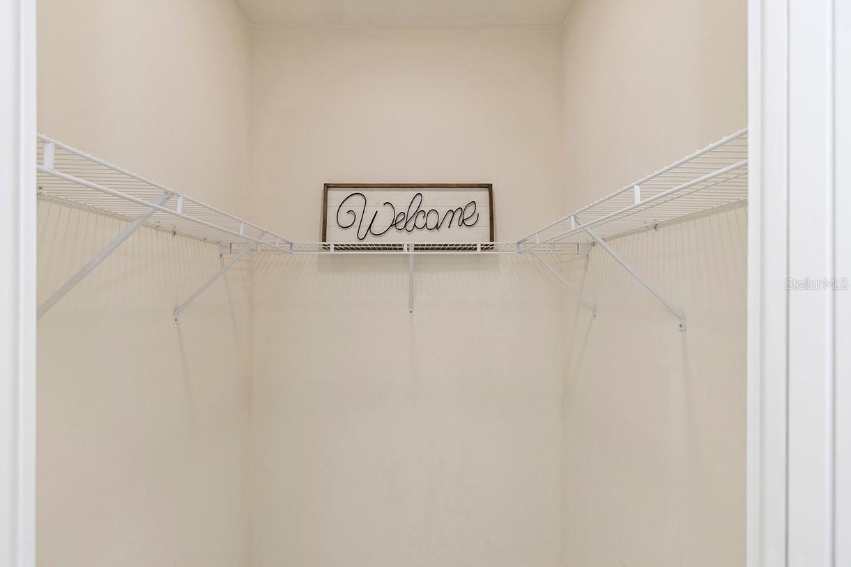 8103 N KLONDYKE ST, TAMPA, FL, 33604