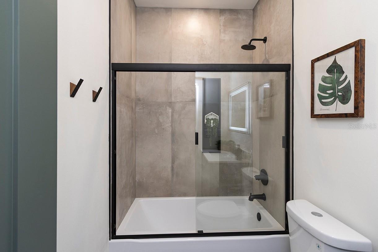 8103 N KLONDYKE ST, TAMPA, FL, 33604