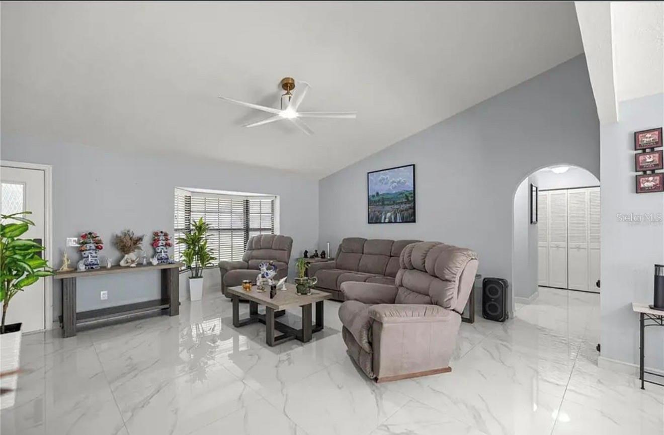 2201 NE 45 ST, OCALA, FL, 34479