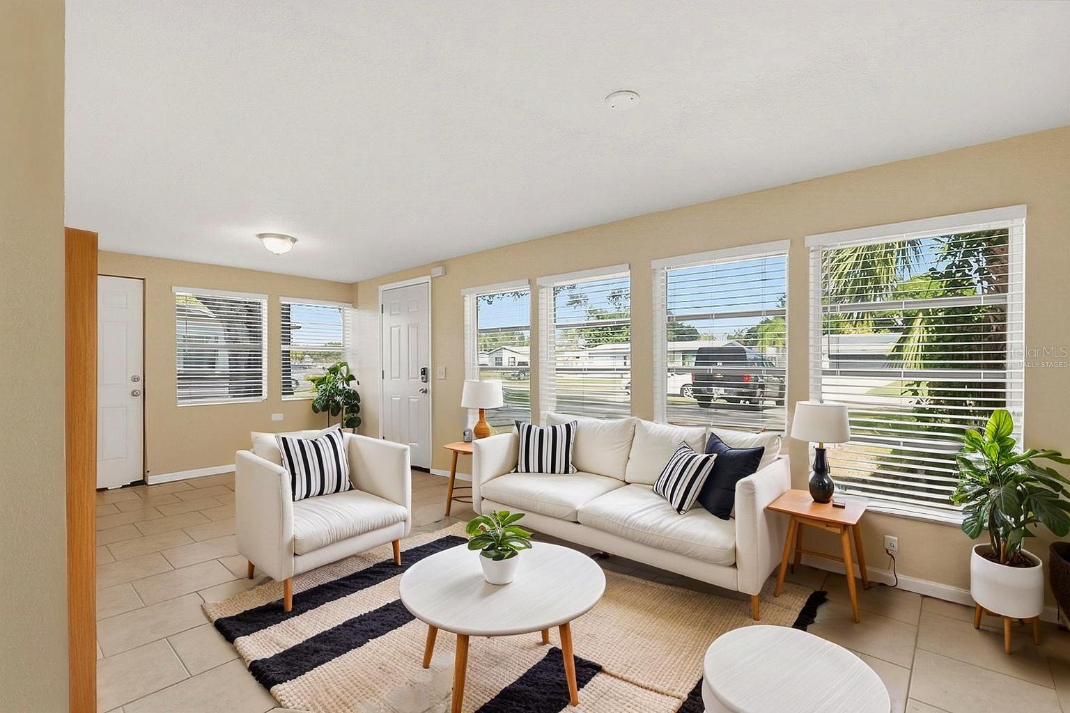 1300 79TH AVE N, ST PETERSBURG, FL, 33702