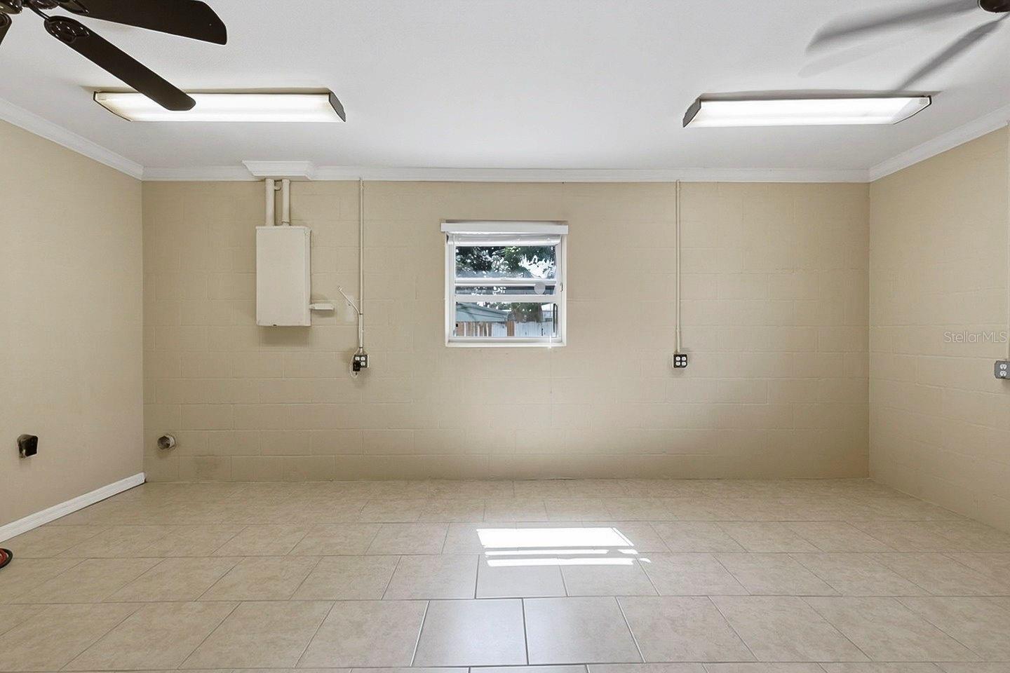 1300 79TH AVE N, ST PETERSBURG, FL, 33702