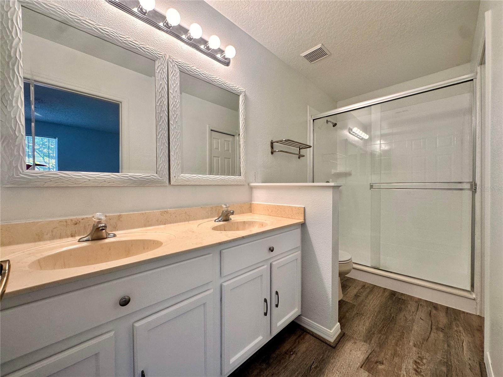 5081 KINGSCREST LN, OVIEDO, FL, 32765