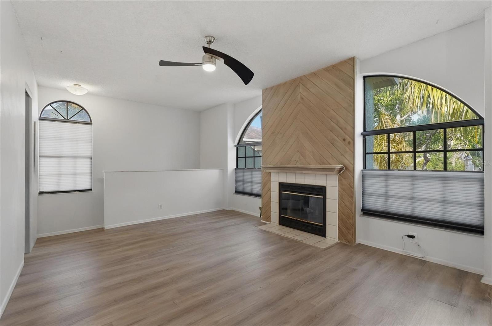 3350 MERMOOR DR #1201, PALM HARBOR, FL, 34685