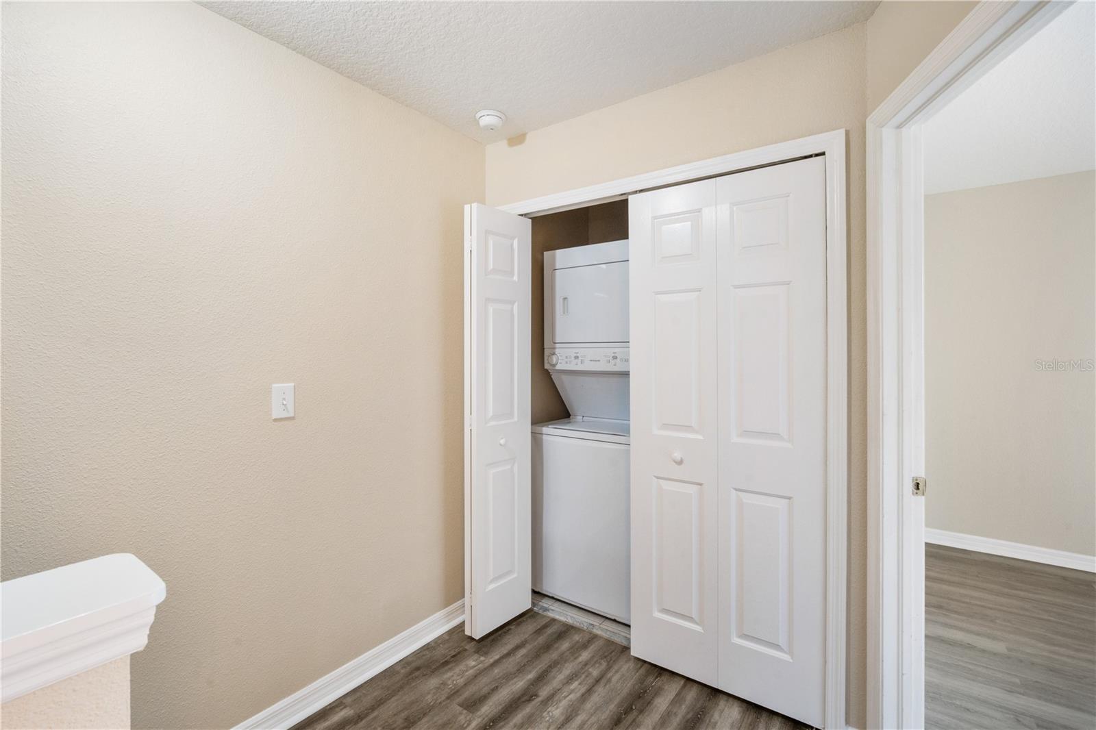 12429 COUNTRY WHITE CIR, TAMPA, FL, 33635