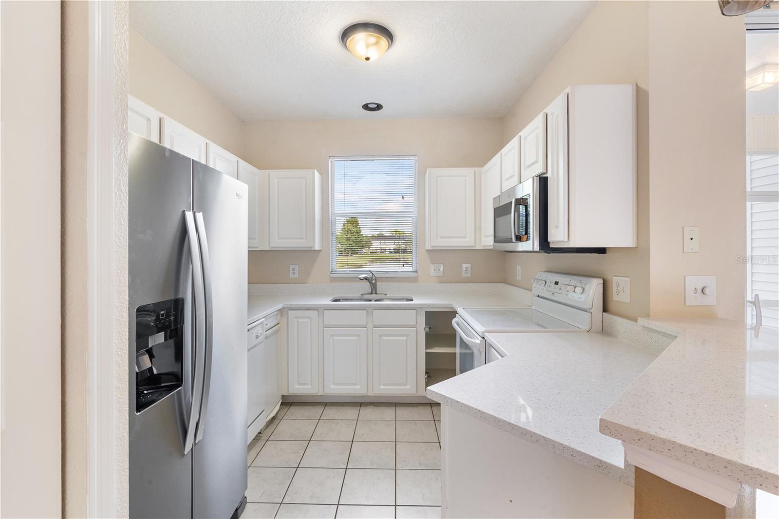 12429 COUNTRY WHITE CIR, TAMPA, FL, 33635