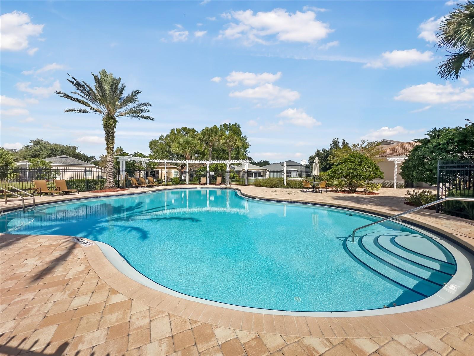 12429 COUNTRY WHITE CIR, TAMPA, FL, 33635