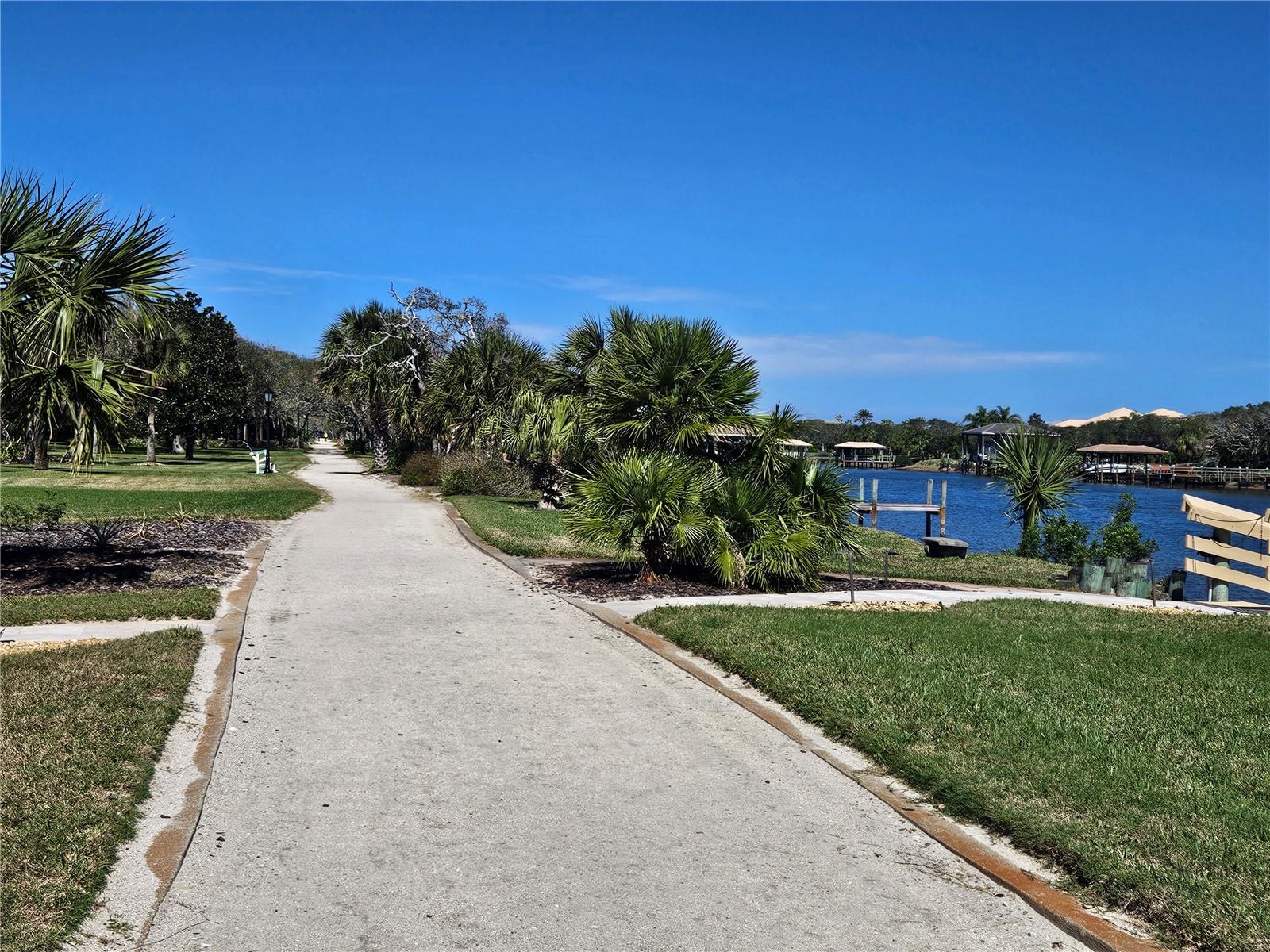 4 ST ANDREWS CT, PALM COAST, FL, 32137