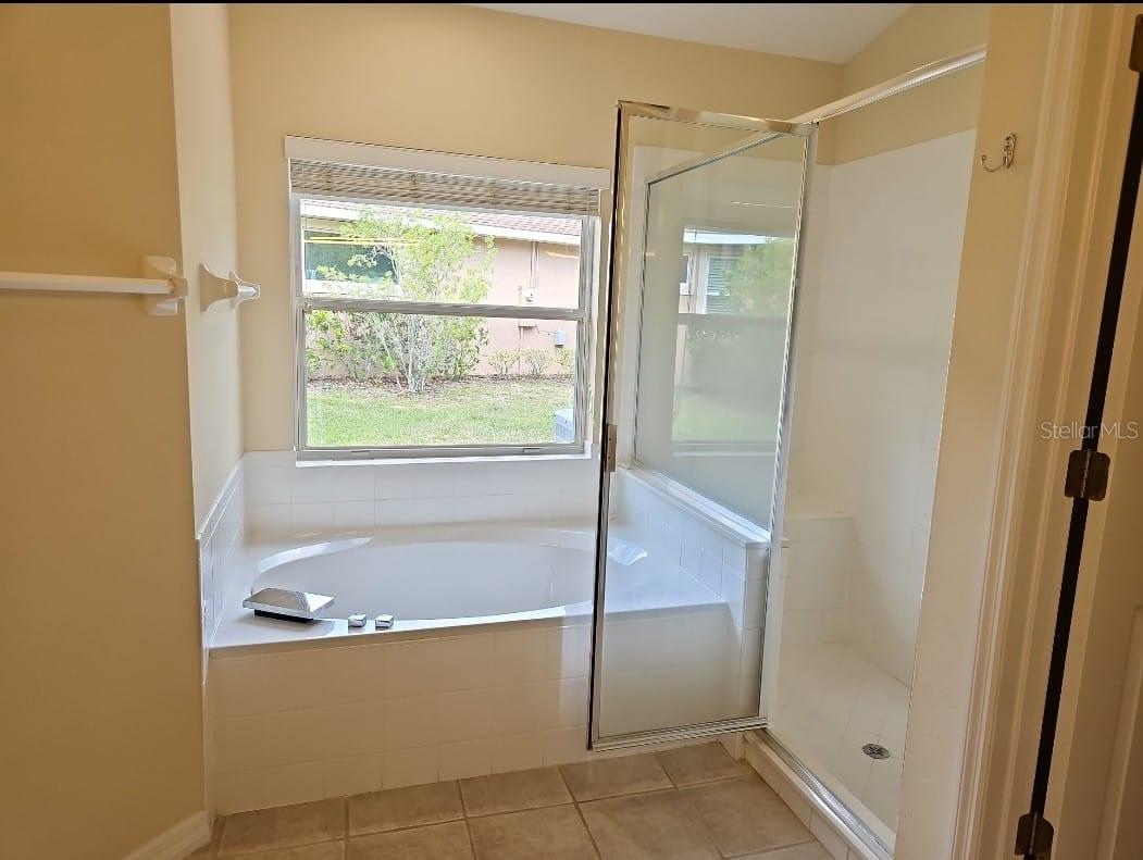 4 ST ANDREWS CT, PALM COAST, FL, 32137