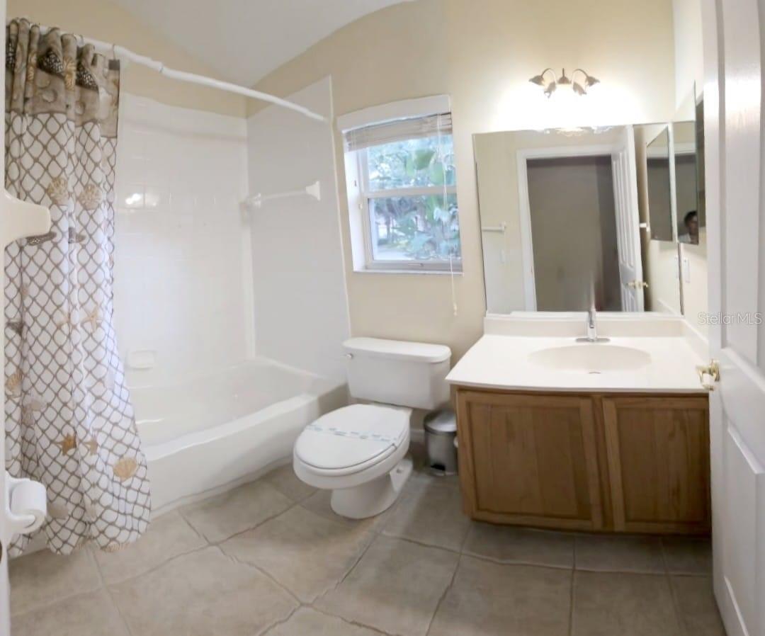 4 ST ANDREWS CT, PALM COAST, FL, 32137