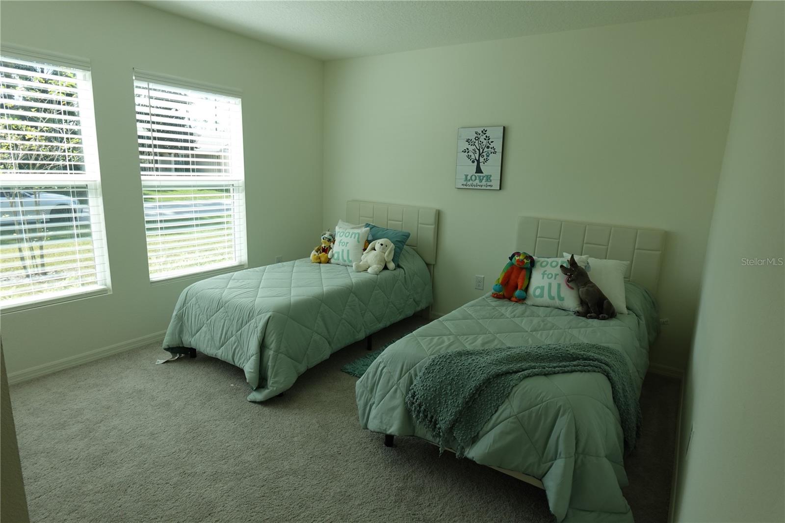 91 RAEMOOR DR, PALM COAST, FL, 32164