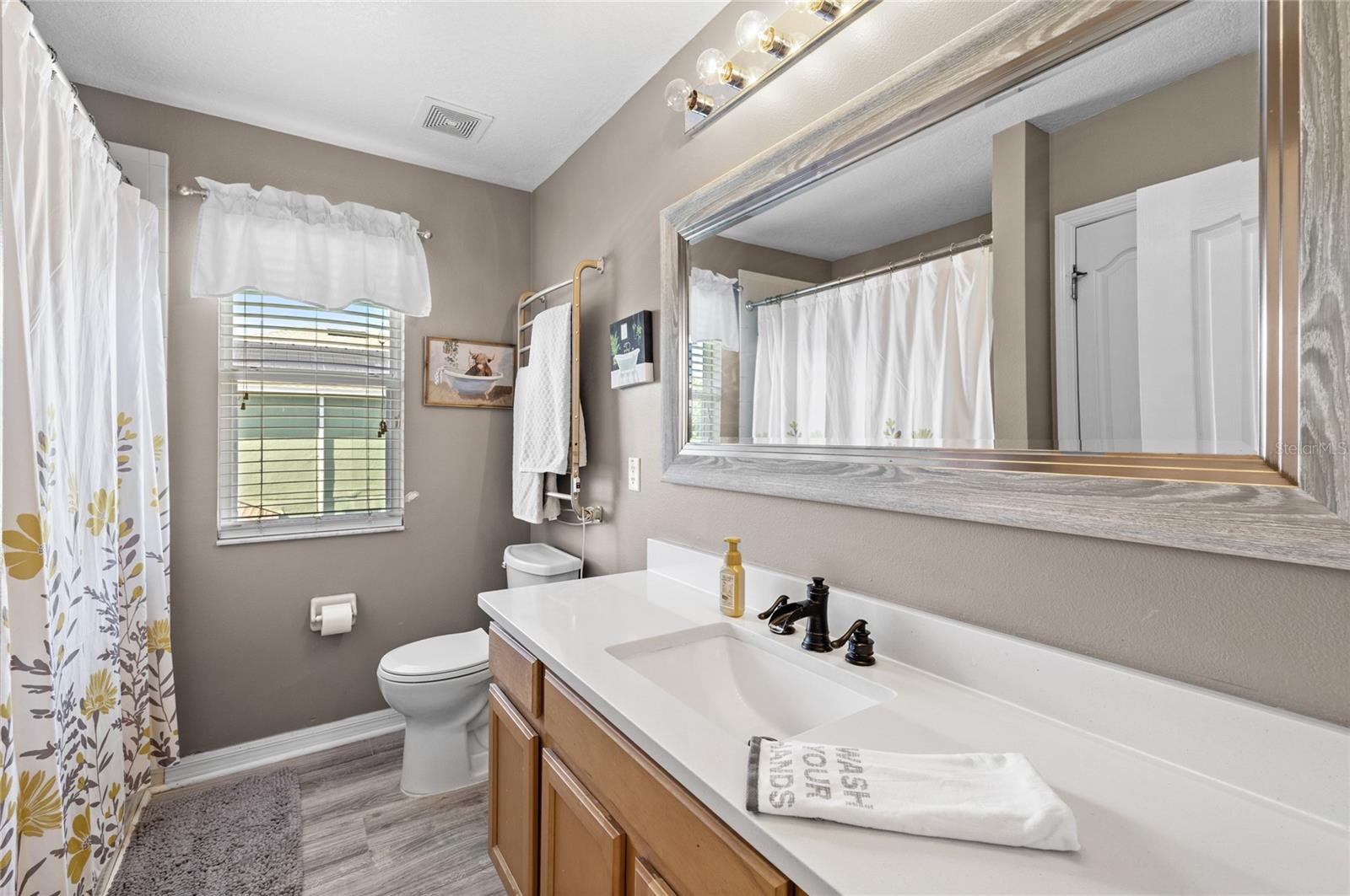 831 LOST GROVE CIR, WINTER GARDEN, FL, 34787