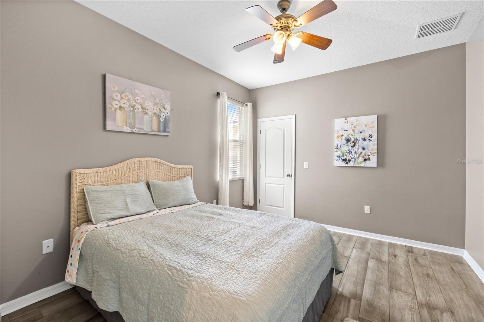 831 LOST GROVE CIR, WINTER GARDEN, FL, 34787