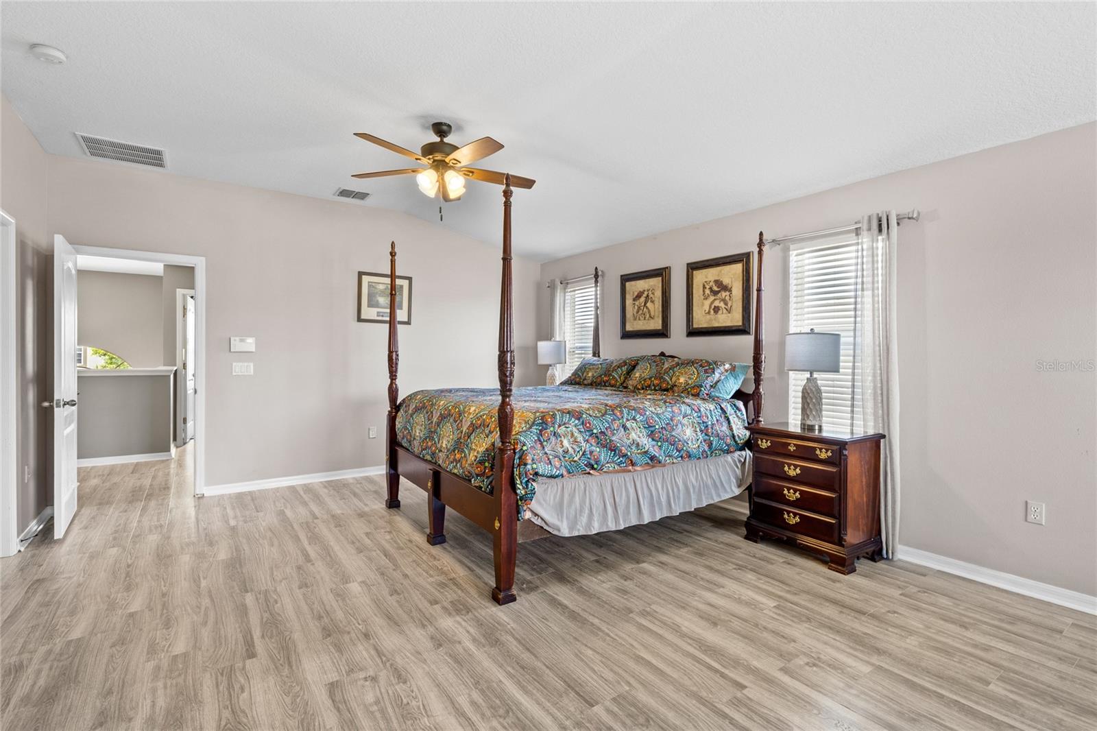 831 LOST GROVE CIR, WINTER GARDEN, FL, 34787