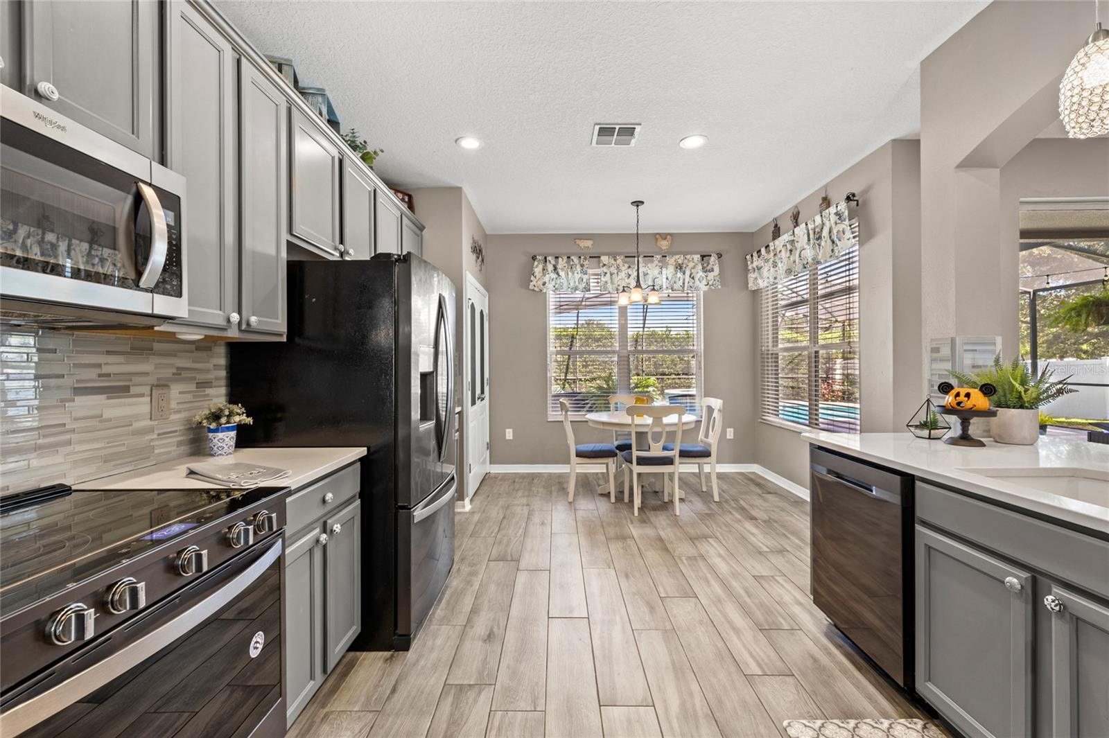 831 LOST GROVE CIR, WINTER GARDEN, FL, 34787