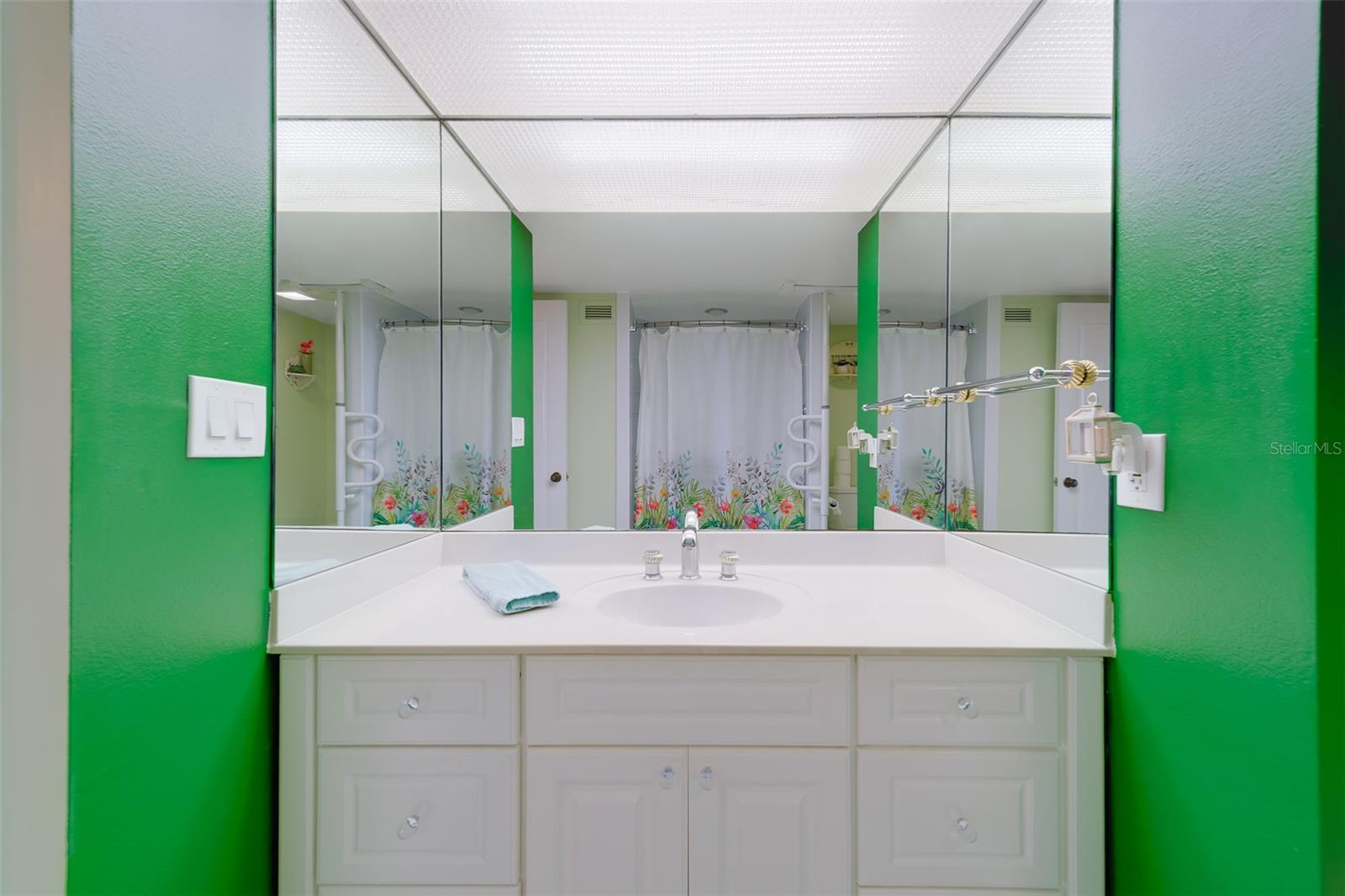 220 BELLEVIEW BLVD #504, BELLEAIR, FL, 33756