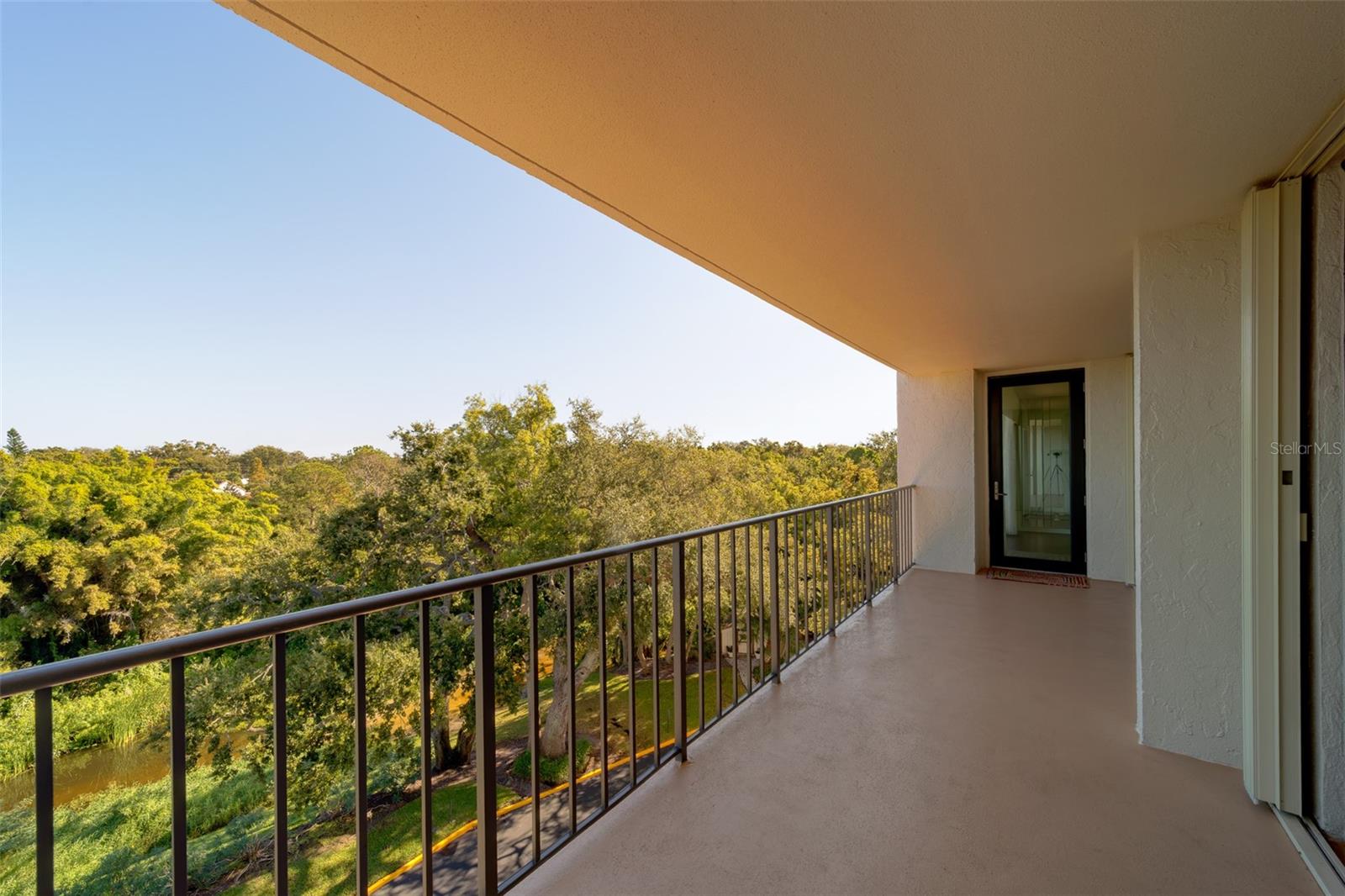 220 BELLEVIEW BLVD #504, BELLEAIR, FL, 33756