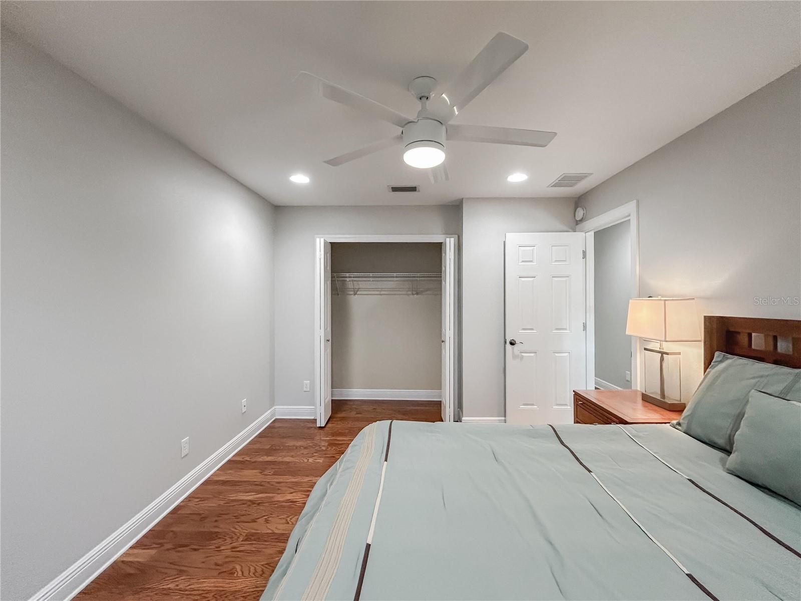 254 VALENCIA CIR, ST PETERSBURG, FL, 33716