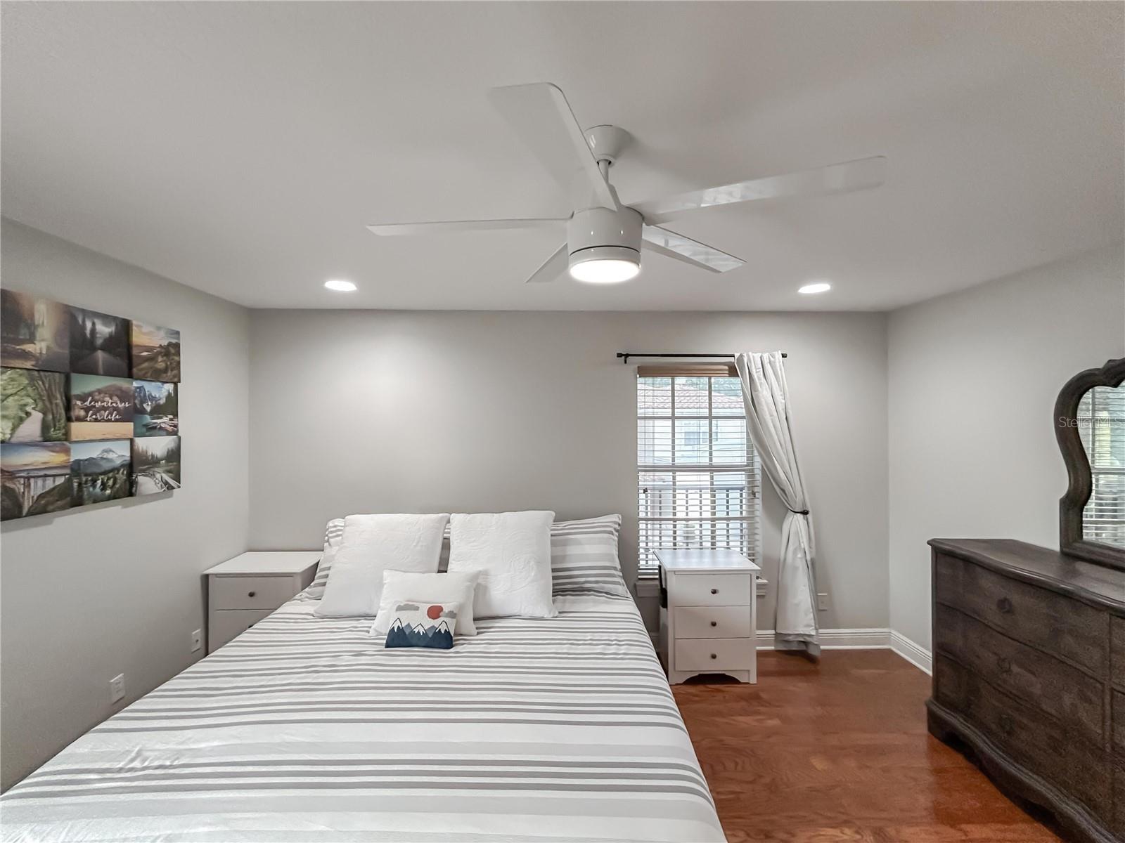 254 VALENCIA CIR, ST PETERSBURG, FL, 33716