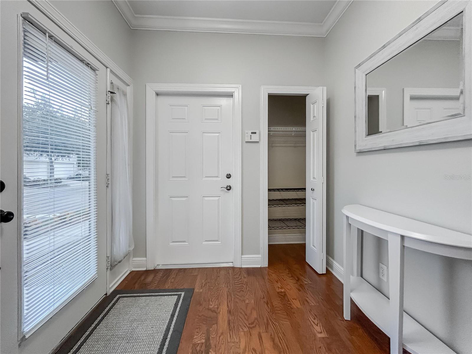 254 VALENCIA CIR, ST PETERSBURG, FL, 33716