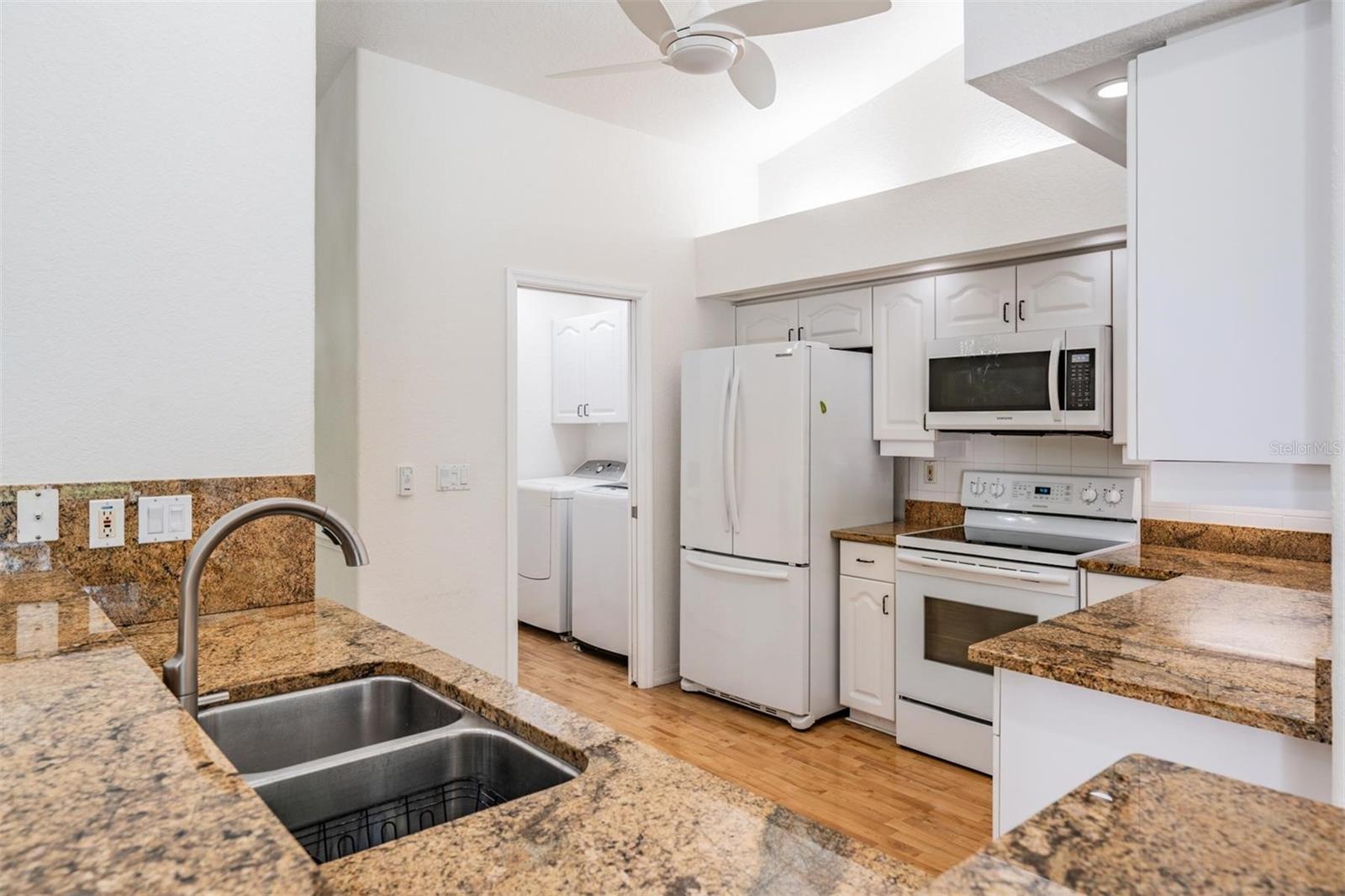 3125 ELLINGTON WAY, NEW PORT RICHEY, FL, 34655