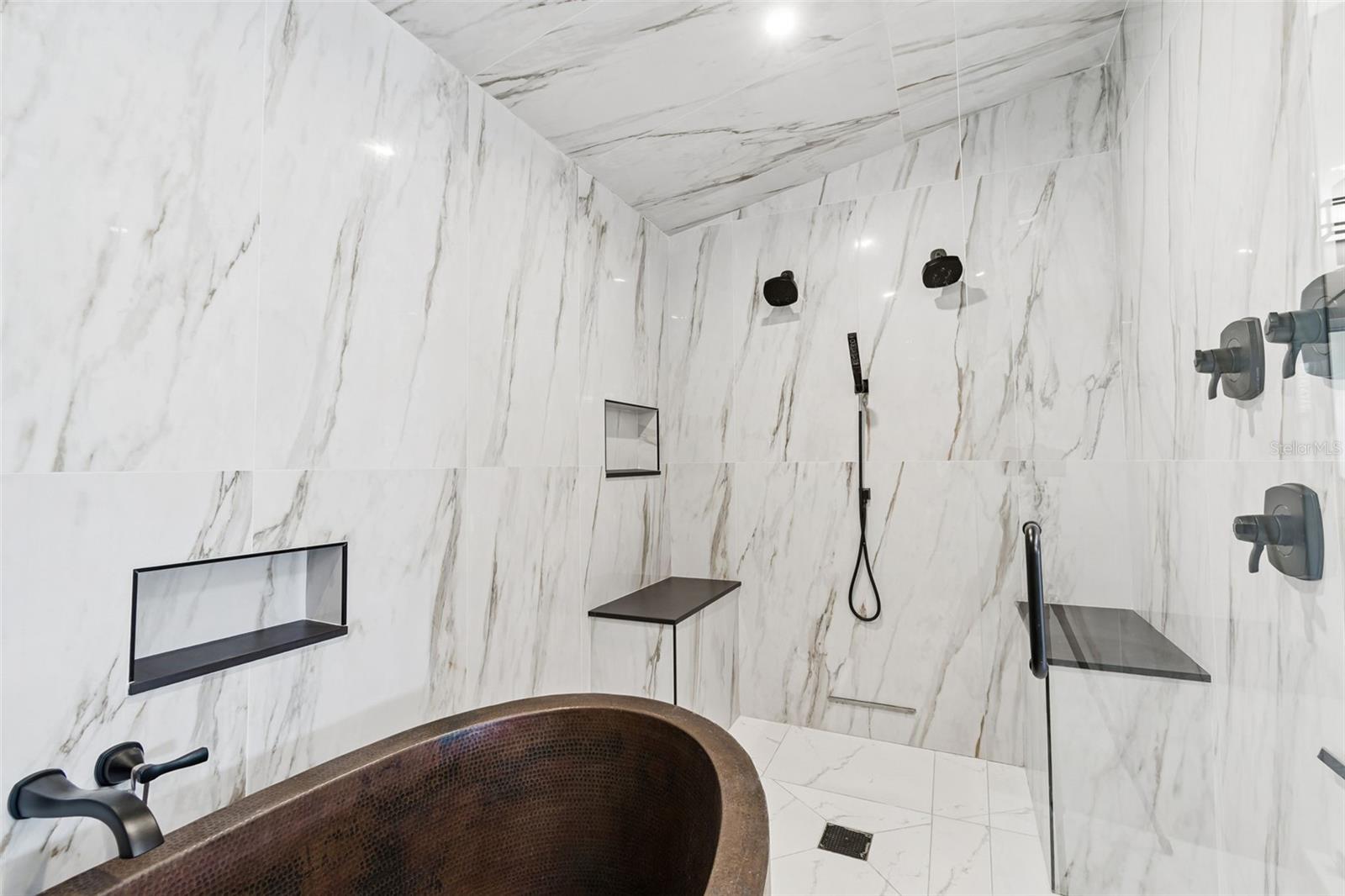 Primary Wet Room w/Steam Shower