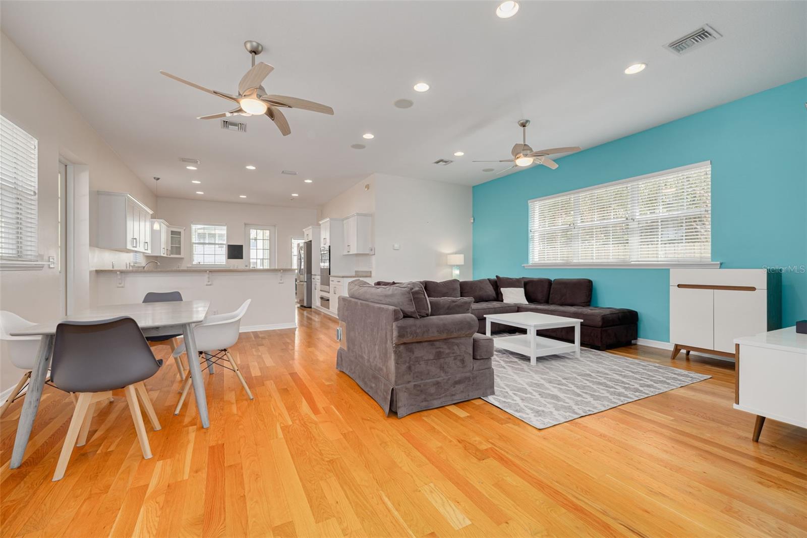 859 23RD AVE N, ST PETERSBURG, FL, 33704