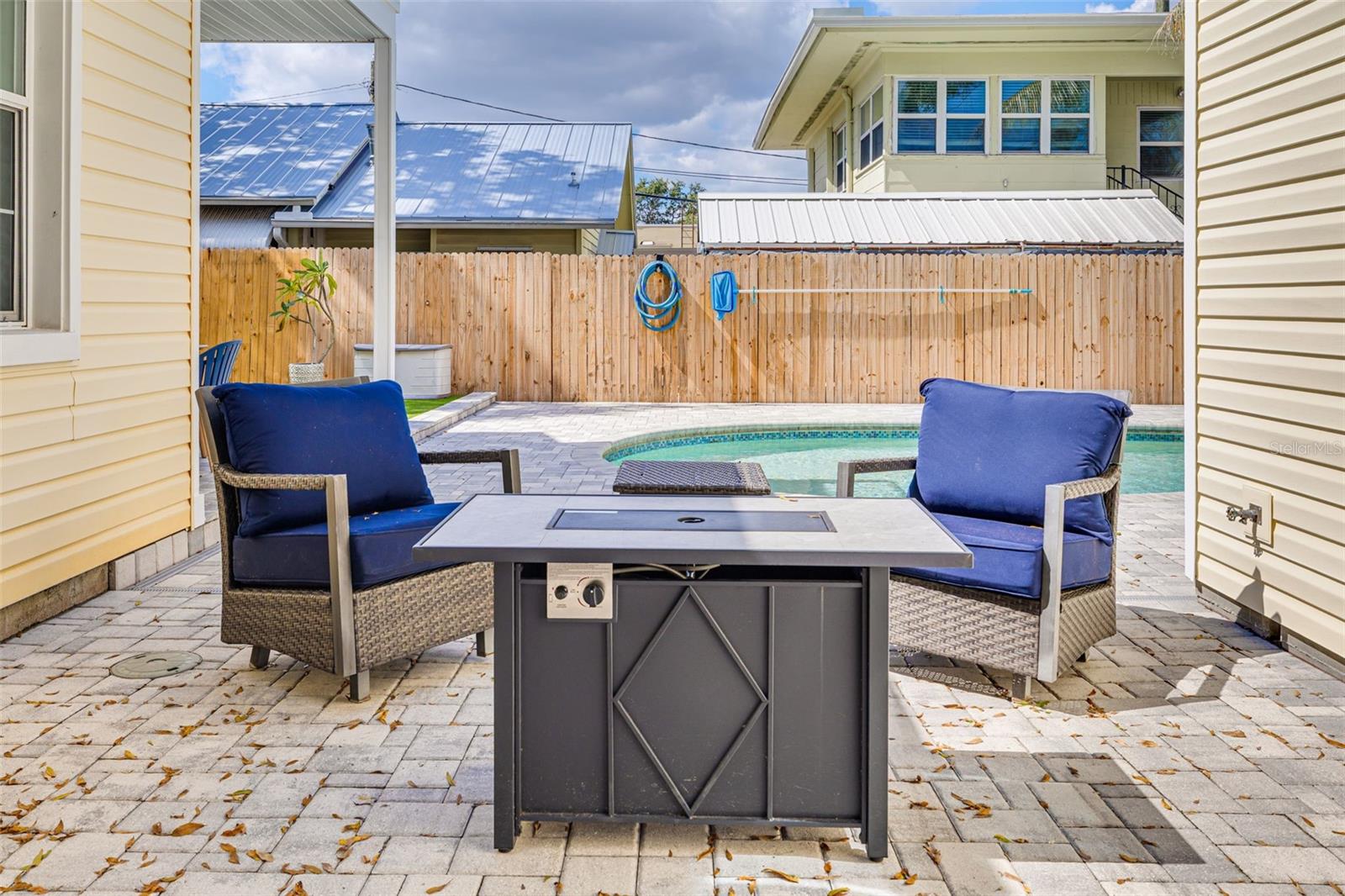 859 23RD AVE N, ST PETERSBURG, FL, 33704