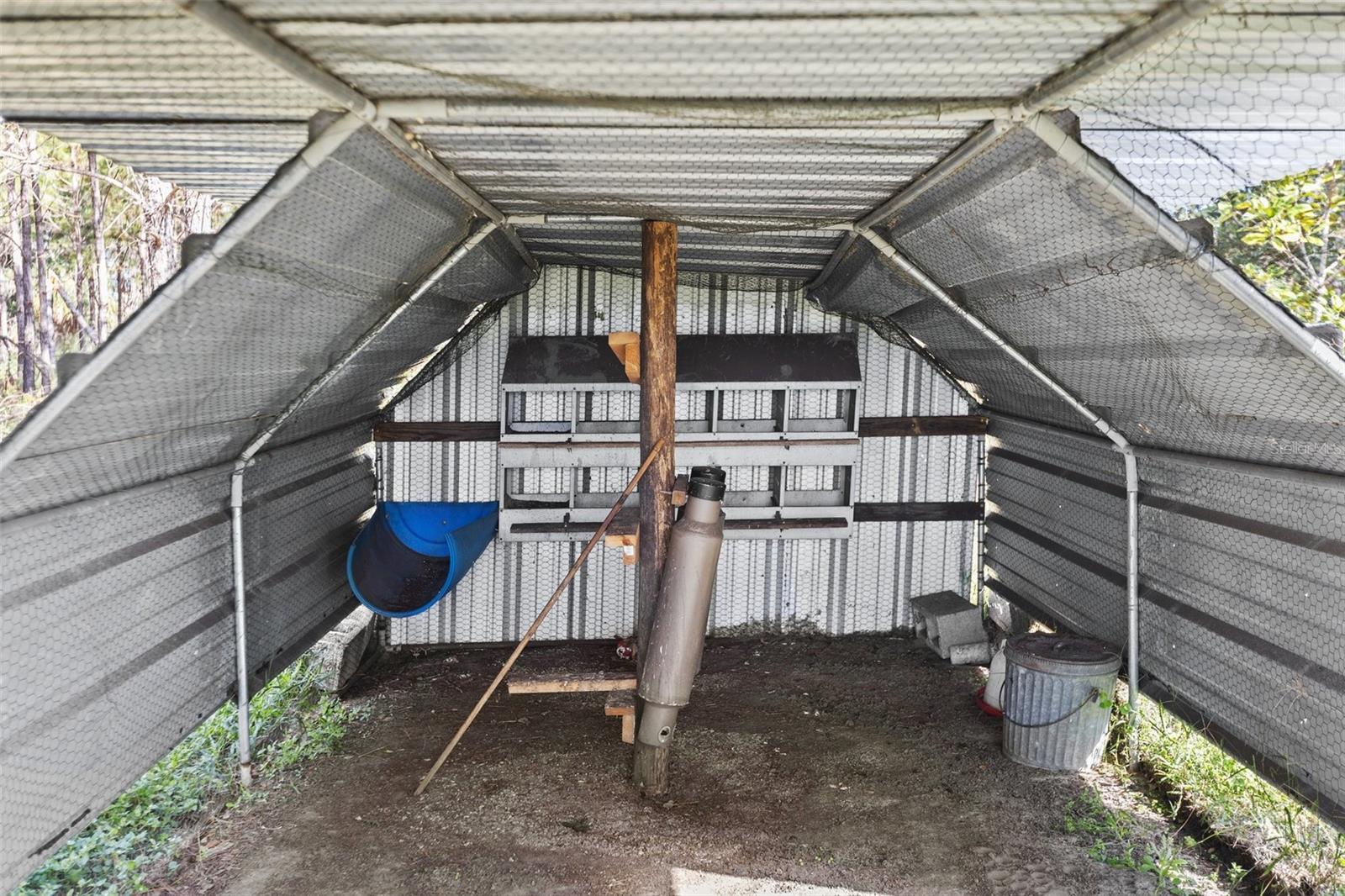 18105 BETHLEHEM RD, LITHIA, FL, 33547