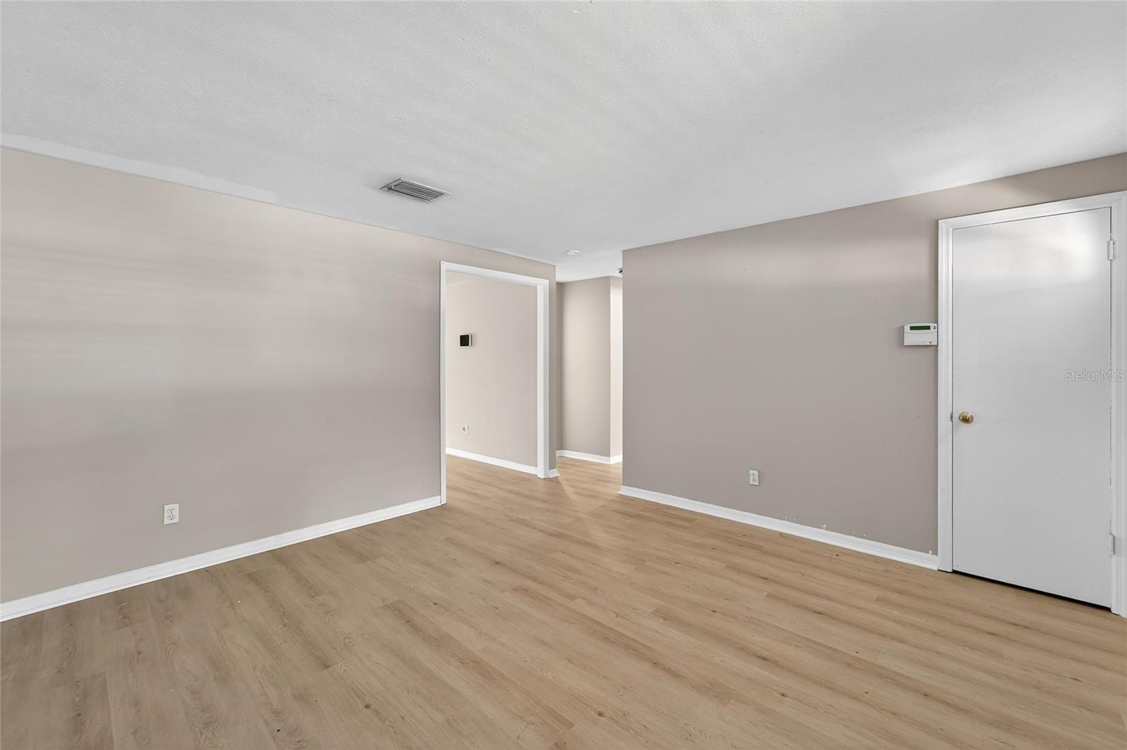 1712 VILLAGE CT, BRANDON, FL, 33511