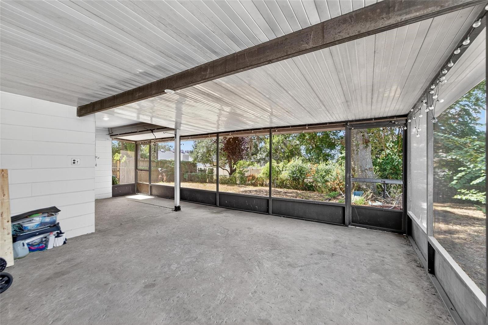 1712 VILLAGE CT, BRANDON, FL, 33511