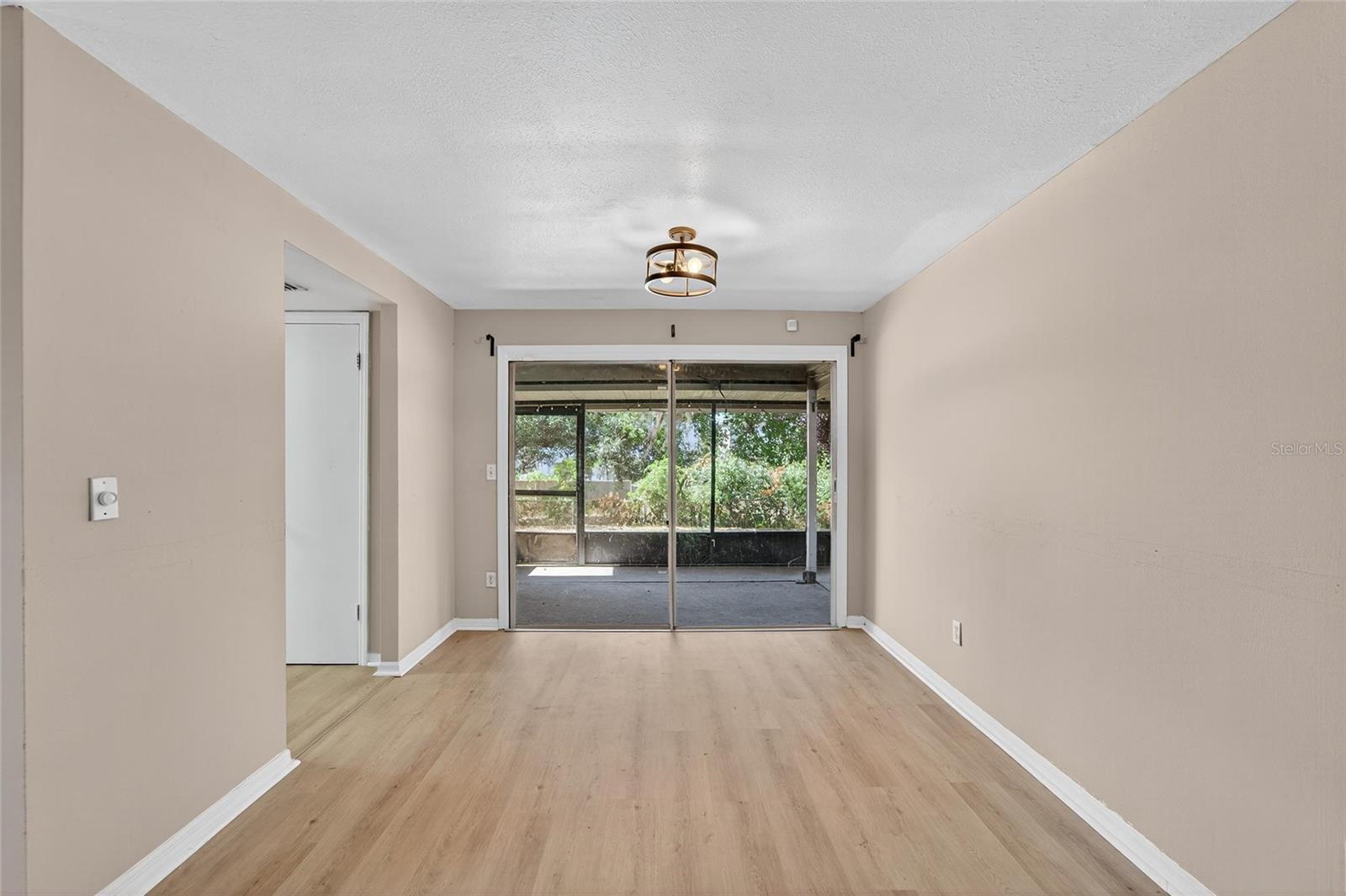 1712 VILLAGE CT, BRANDON, FL, 33511