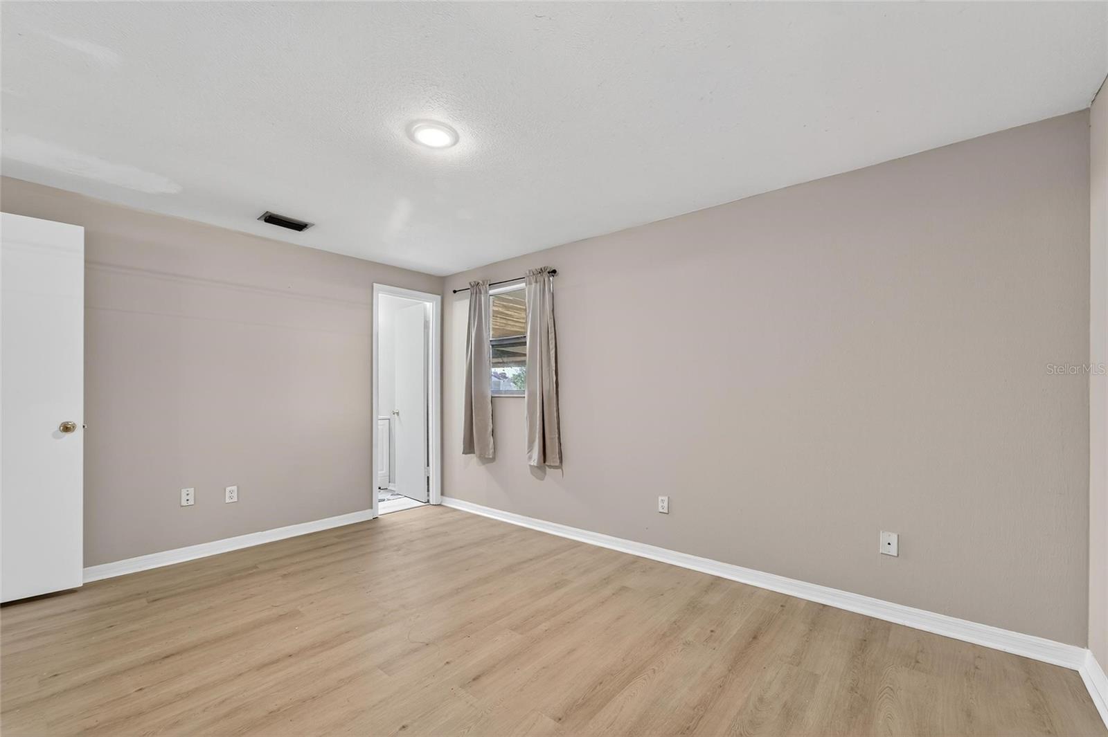 1712 VILLAGE CT, BRANDON, FL, 33511