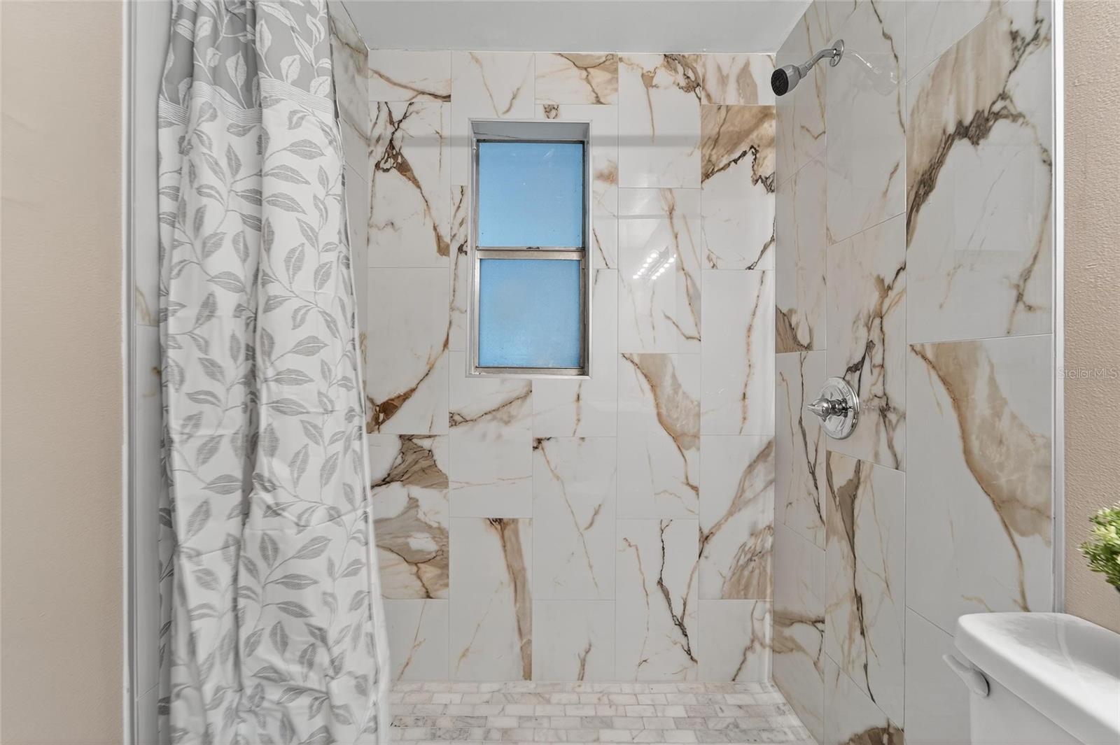 1712 VILLAGE CT, BRANDON, FL, 33511