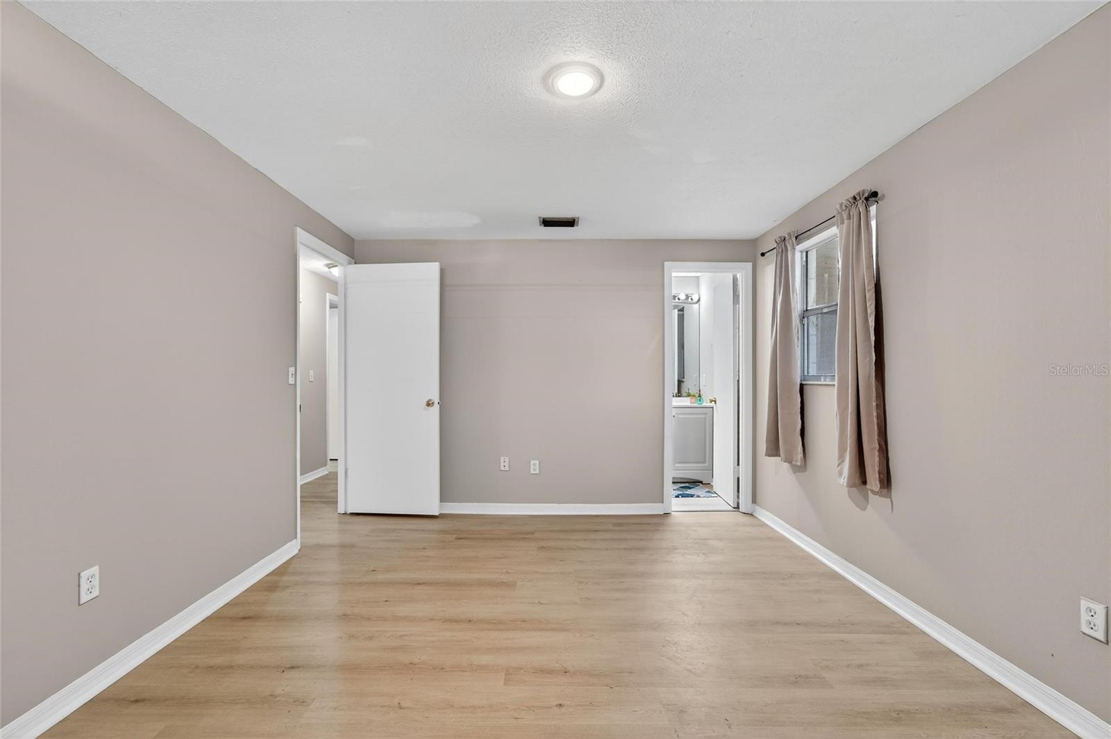 1712 VILLAGE CT, BRANDON, FL, 33511