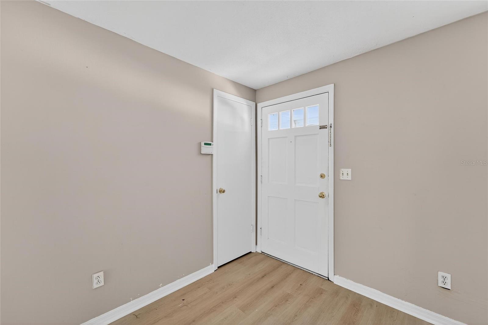 1712 VILLAGE CT, BRANDON, FL, 33511