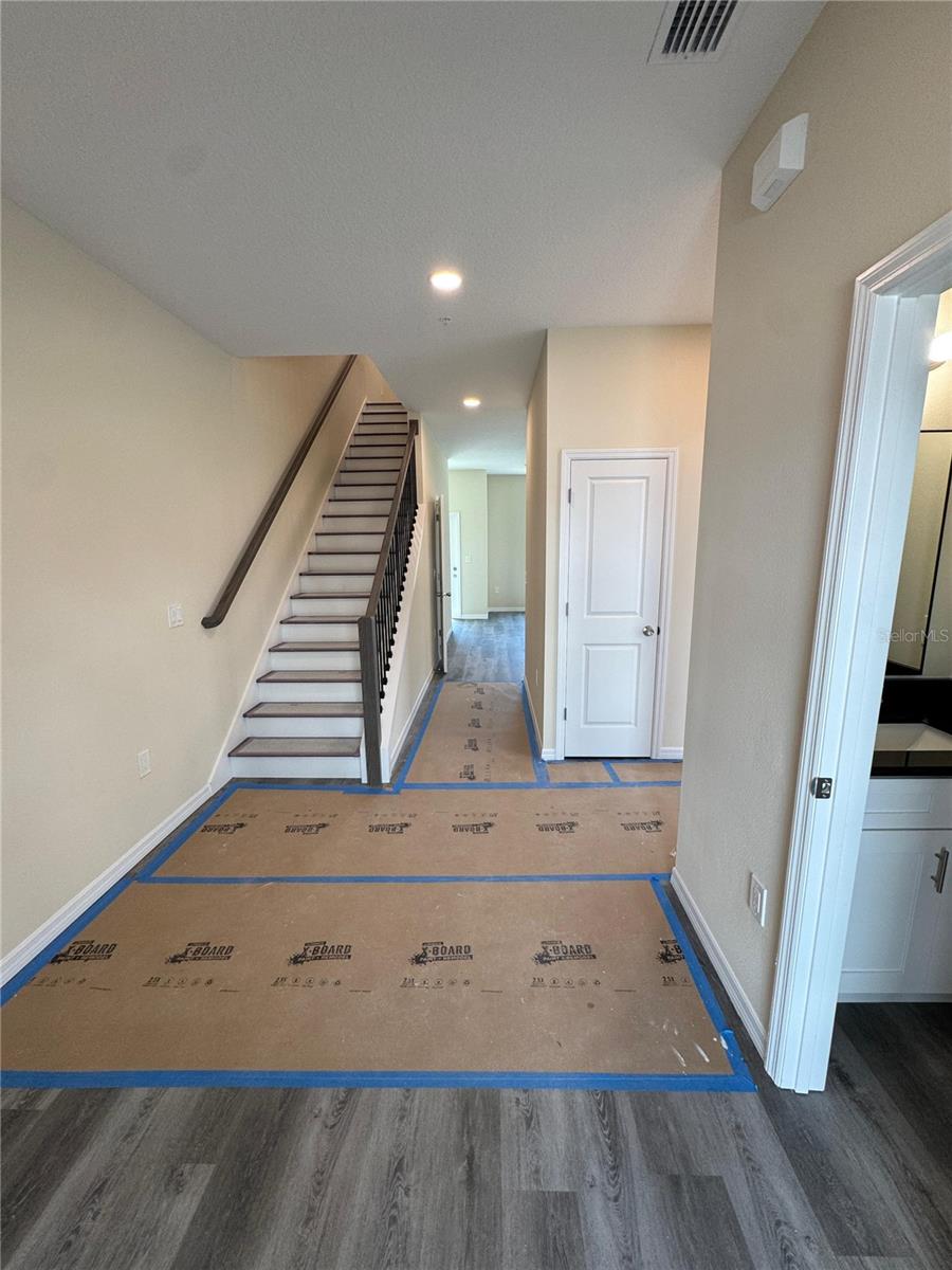 4372 CAMBIO GARDENS COURT, TAMPA, FL, 33610