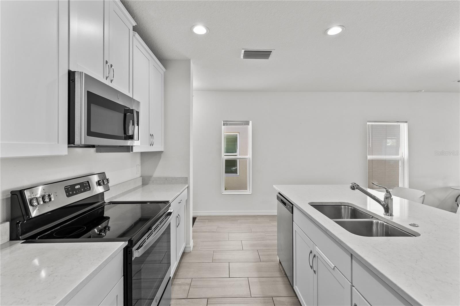 1286 WISPY CYPRESS DR, KISSIMMEE, FL, 34746