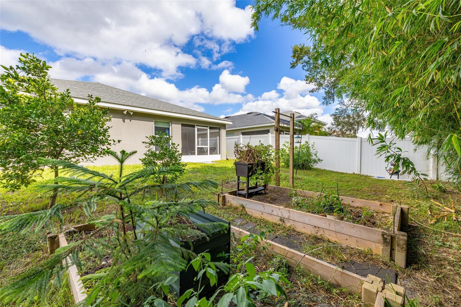 1052 RIVERSHORE AVE, LAKELAND, FL, 33809