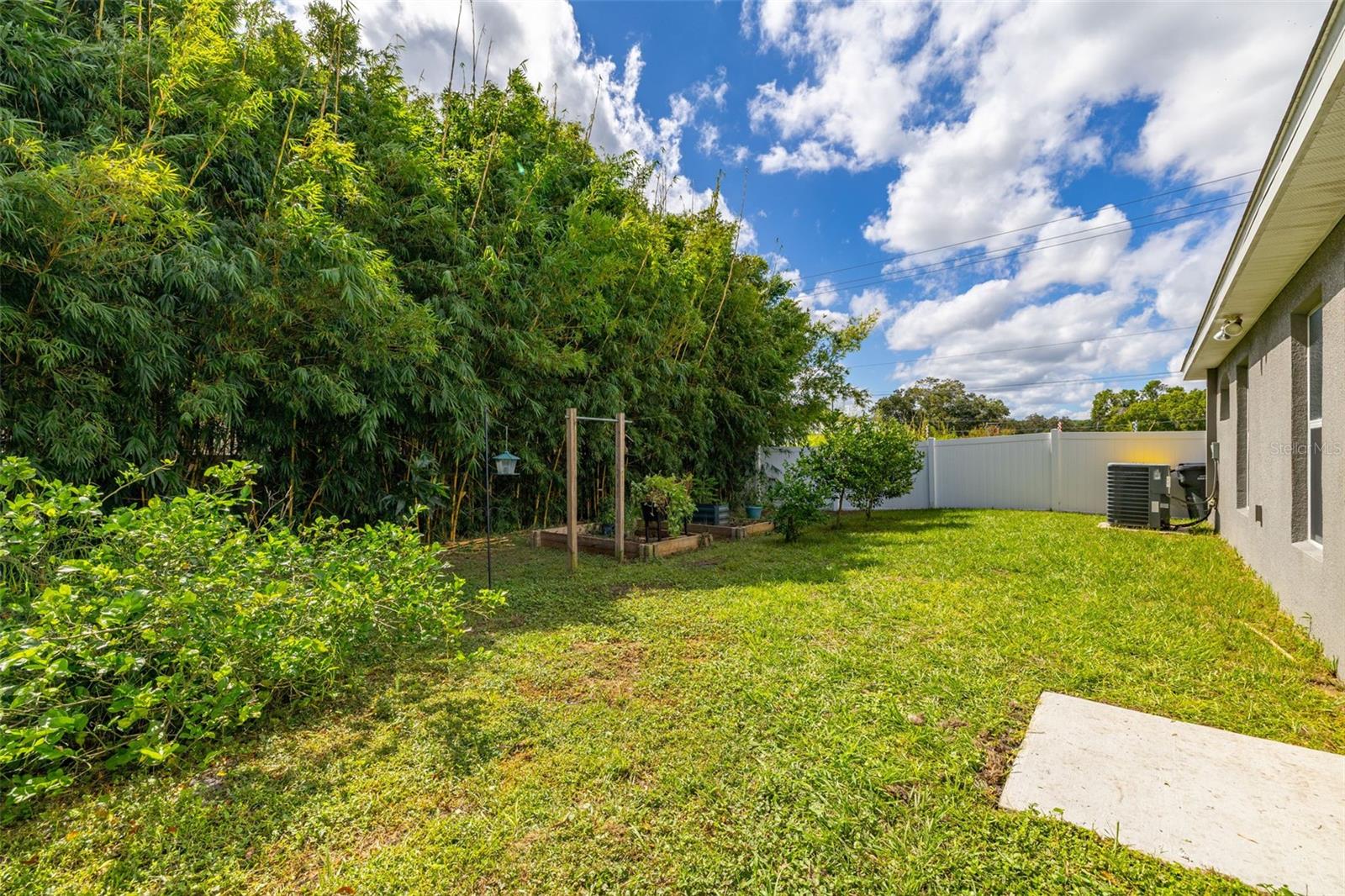 1052 RIVERSHORE AVE, LAKELAND, FL, 33809