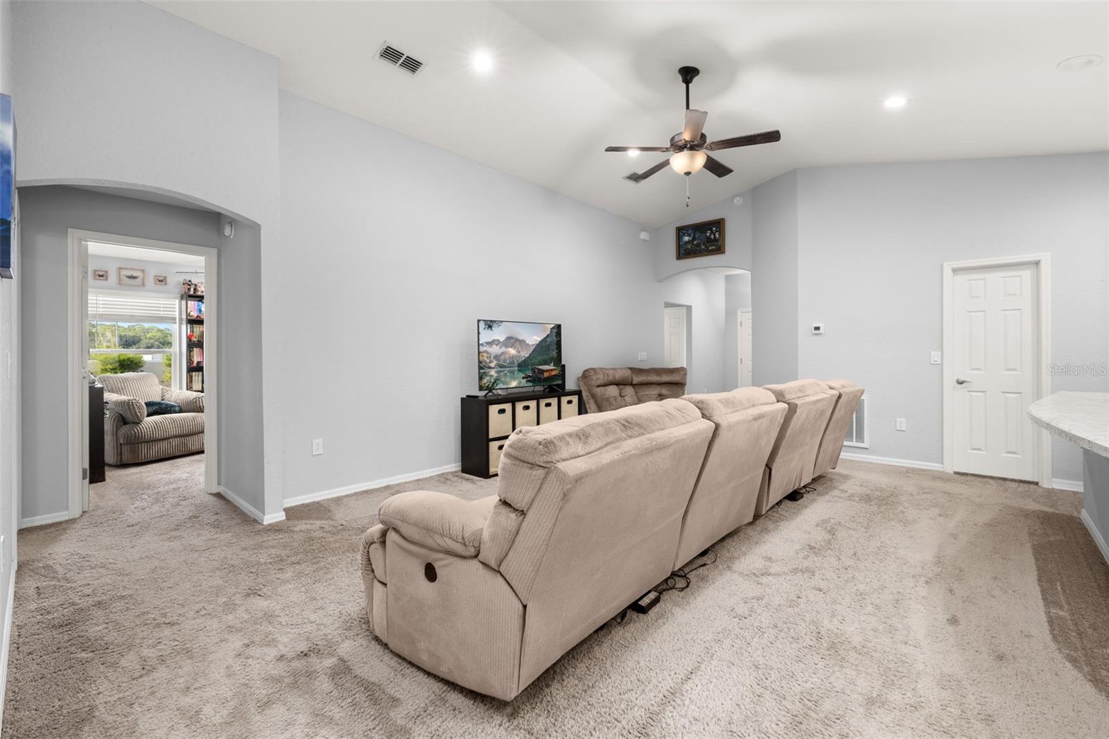 1052 RIVERSHORE AVE, LAKELAND, FL, 33809