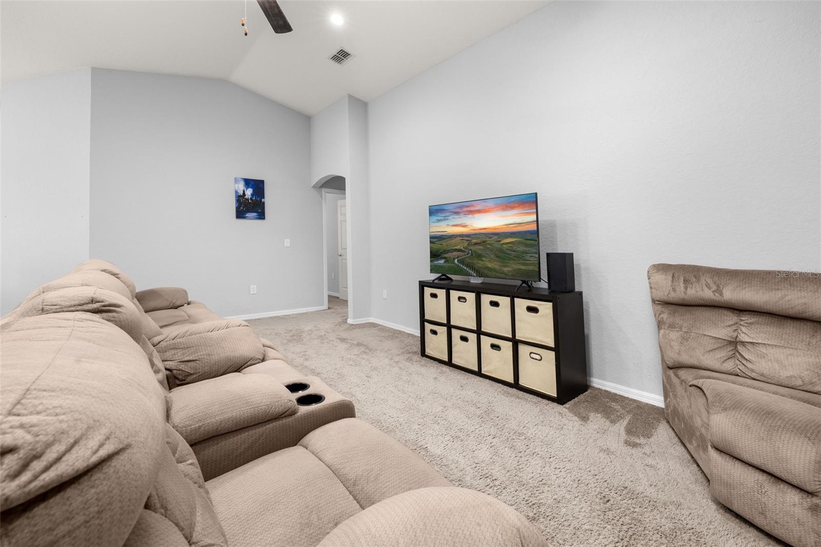 1052 RIVERSHORE AVE, LAKELAND, FL, 33809