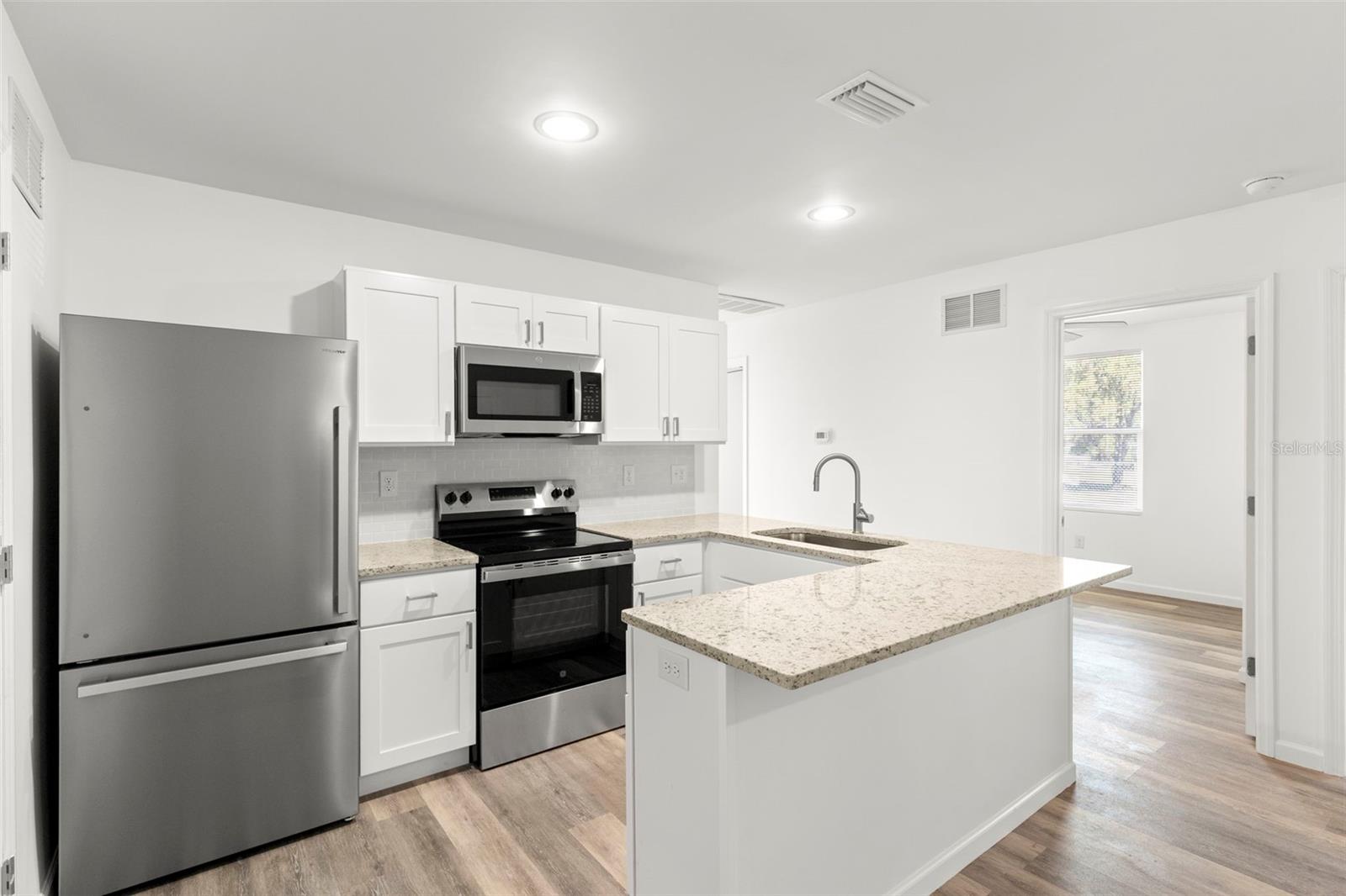 3723 TEMPLE ST, TAMPA, FL, 33619