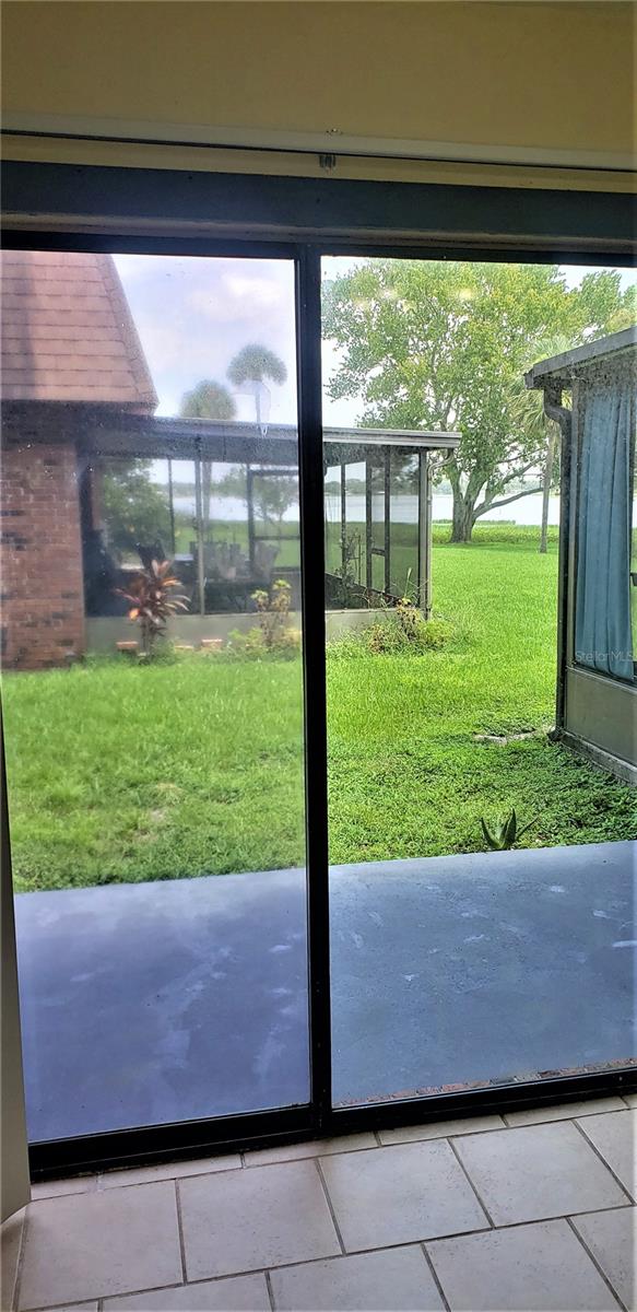 1836 N CRYSTAL LAKE DR #12, LAKELAND, FL, 33801