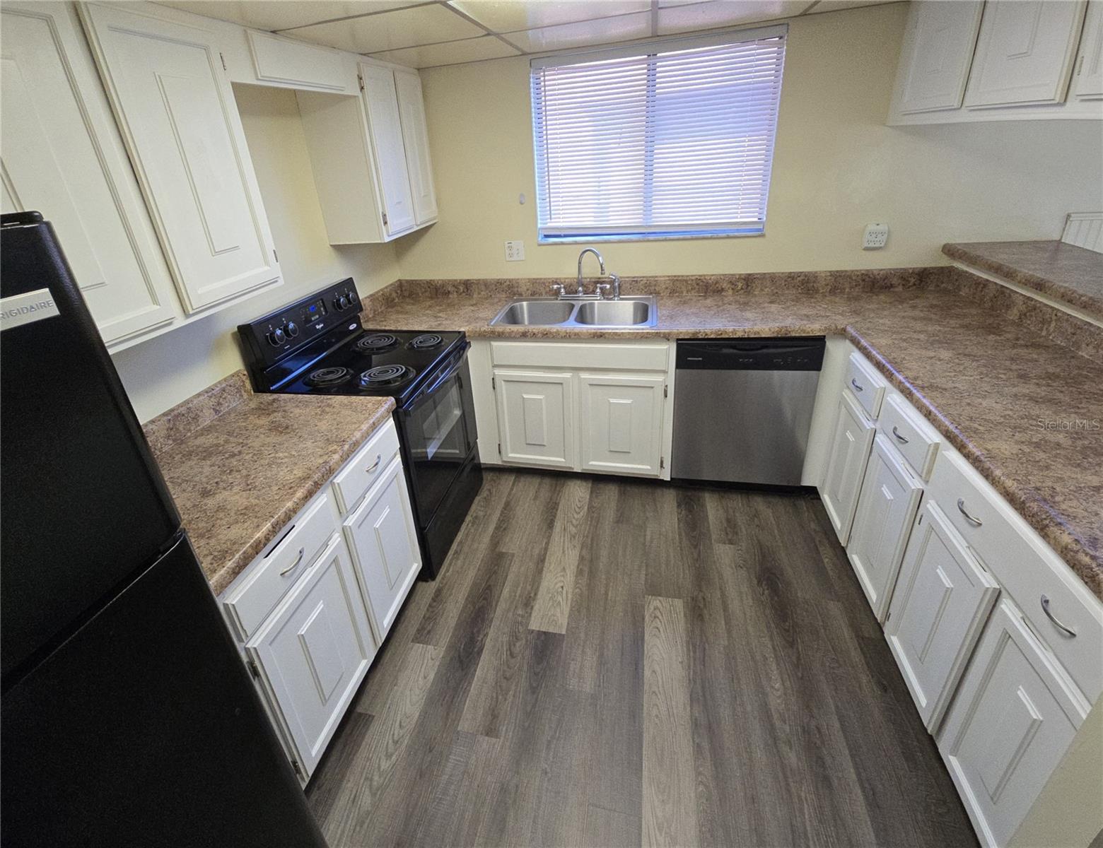 1836 N CRYSTAL LAKE DR #12, LAKELAND, FL, 33801