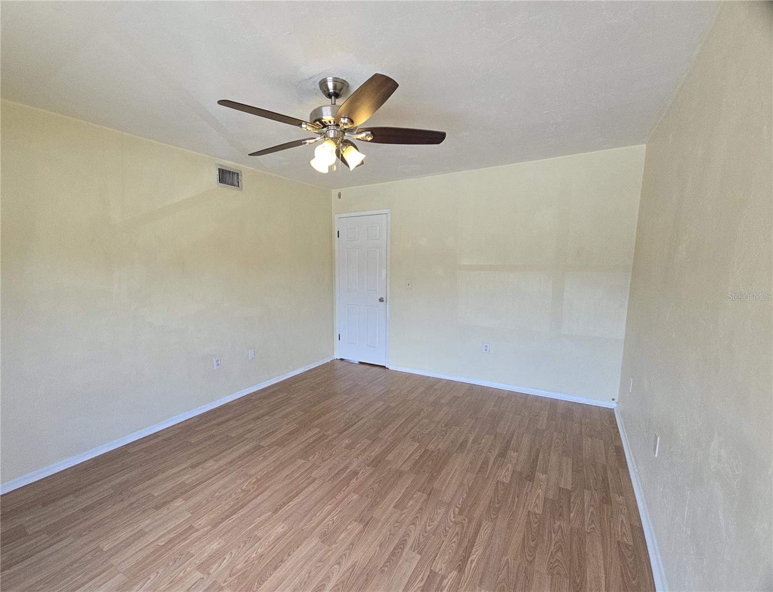 1836 N CRYSTAL LAKE DR #12, LAKELAND, FL, 33801