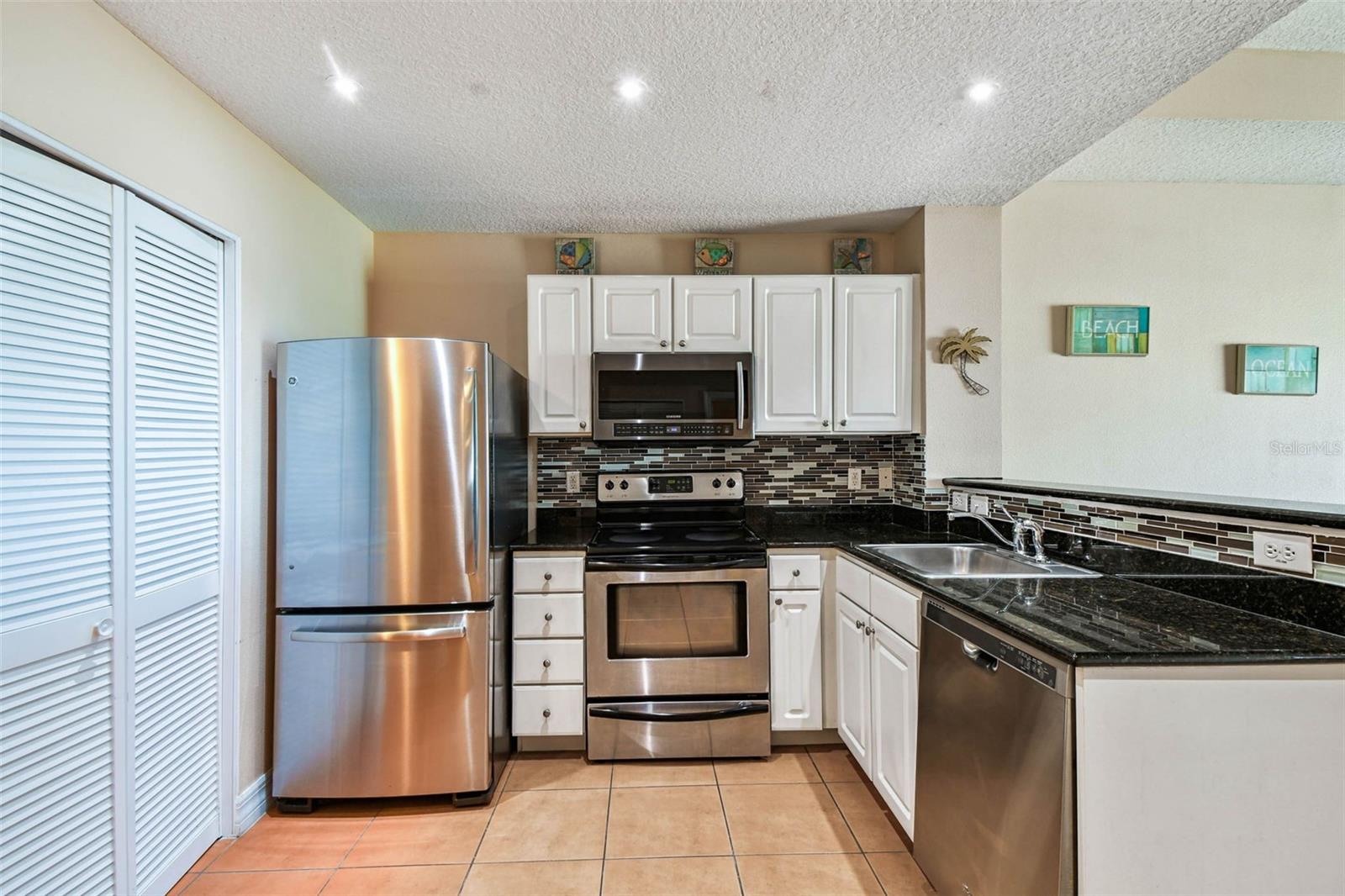 13235 GULF BLVD #407, MADEIRA BEACH, FL, 33708