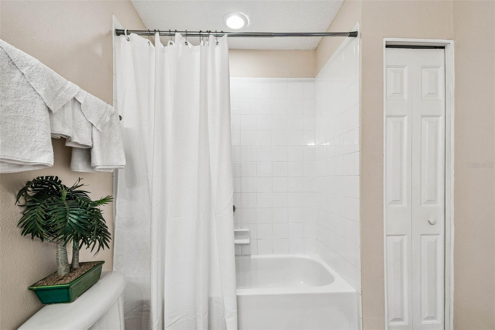 13235 GULF BLVD #407, MADEIRA BEACH, FL, 33708