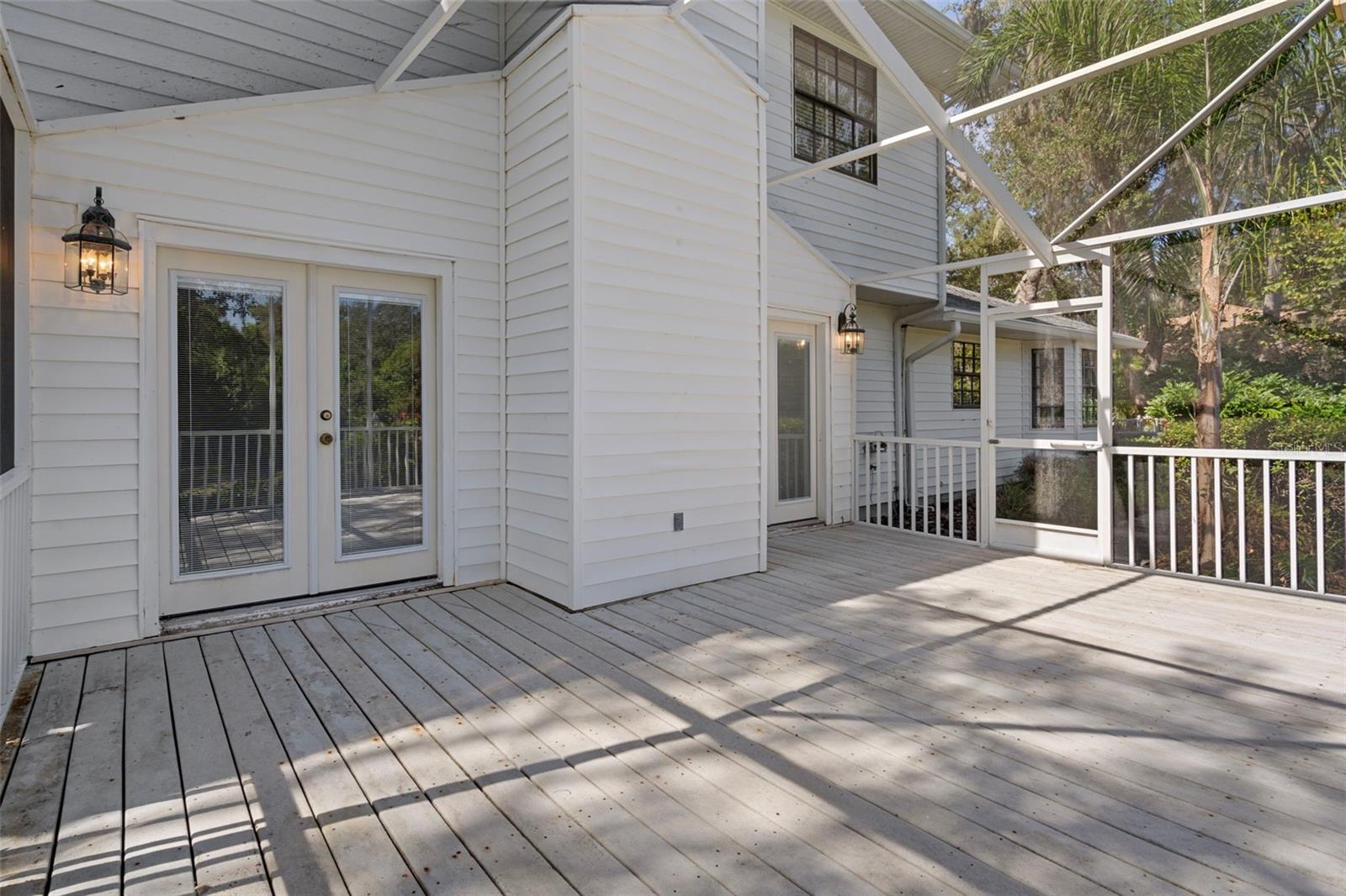 Rear Screened Lanai with Decking