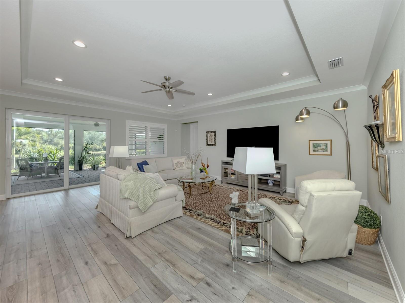 592 MISTIFLOWER CIR, NOKOMIS, FL, 34275